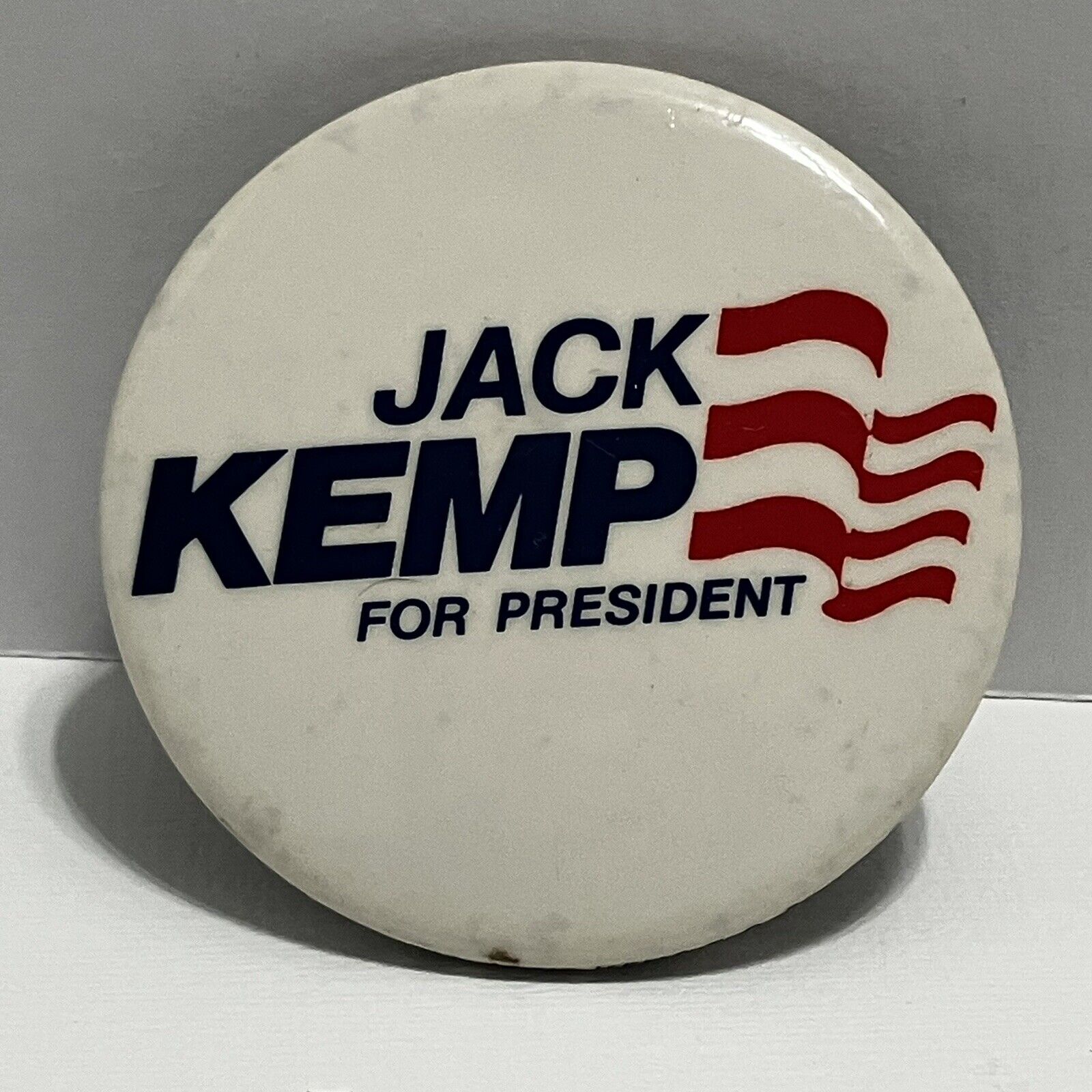 Jack Kemp Campaign Button Pin For President White Blue Red Badge Flag Vintage