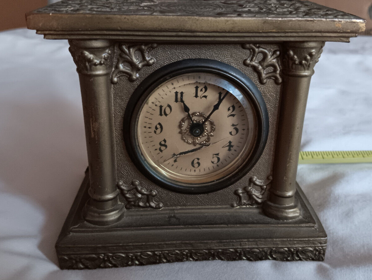 ANTIQUE DIE CAST METAL GOLD TONE CLOCK BEVEL GLASS NON WORKING CONDITION 5 IN