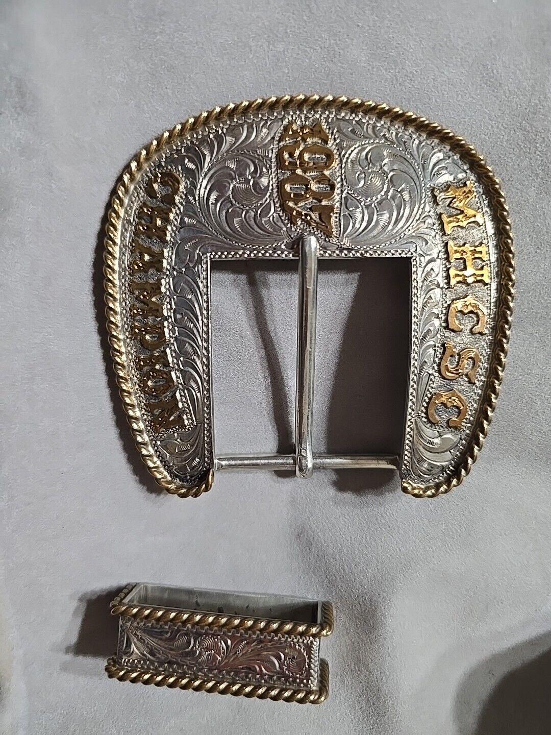 Rare Champion Trophy Buckle Rodeo Prca Bull Rider Pbr Team Roping Cutting Horse
