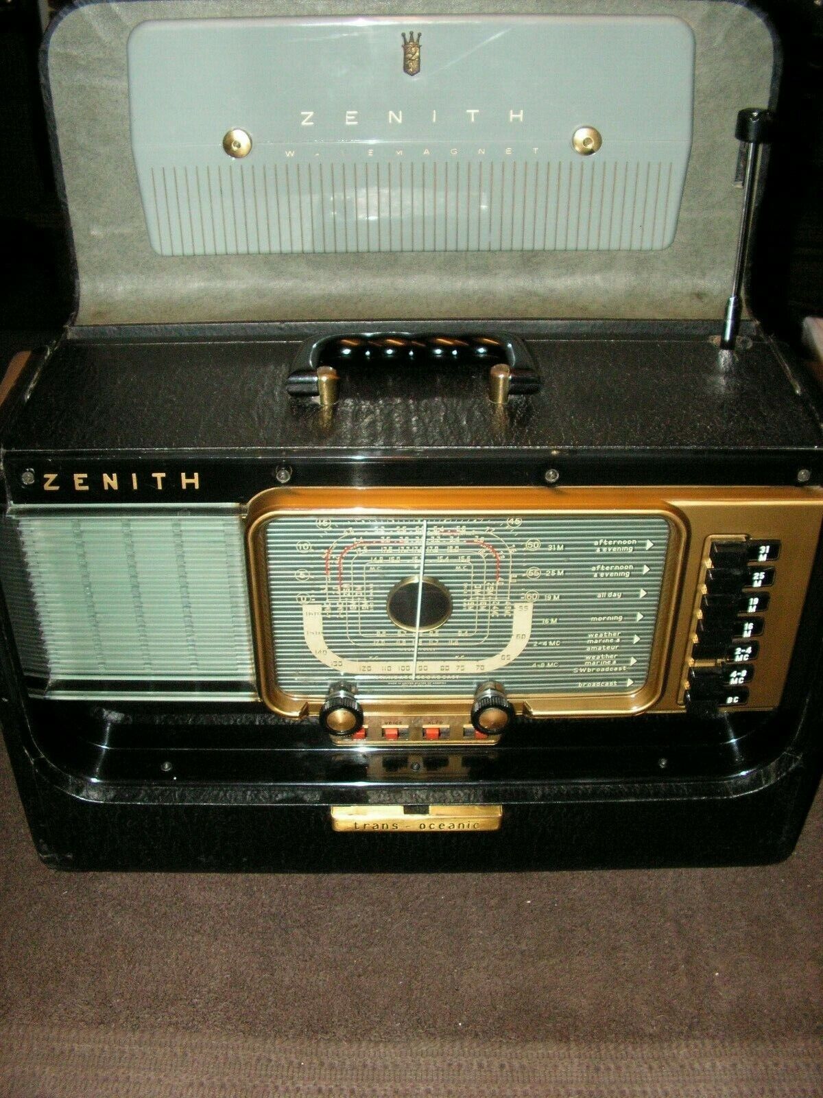 Zenith Trans Oceanic H500 Vintage Tube Radio