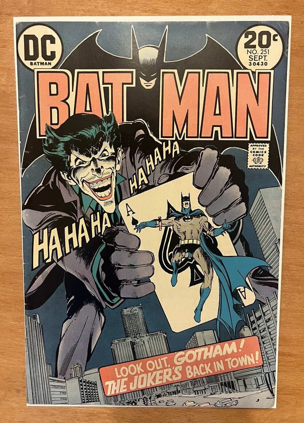Batman #251 (1973)  - Bronze Age Key - Neal Adams Joker Cover