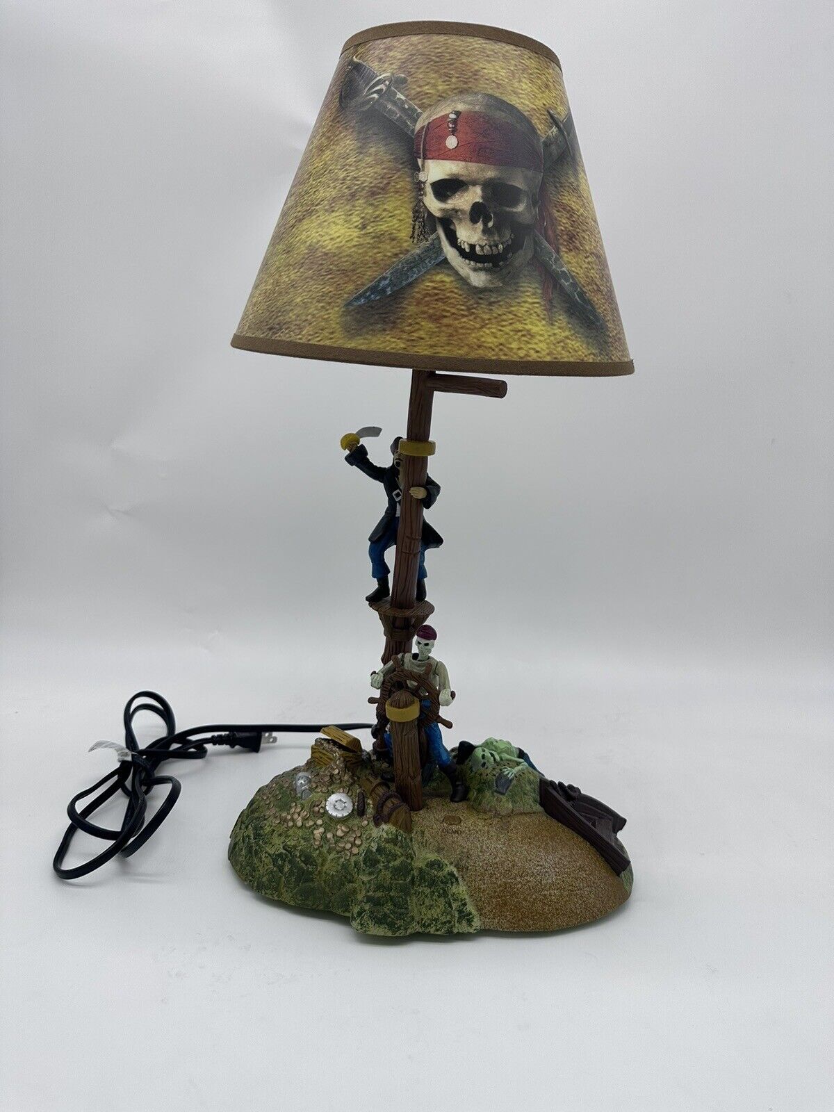 RARE Disney Animated Captain Jack Sparrow Pirates Caribbean Lamp Black Pearl