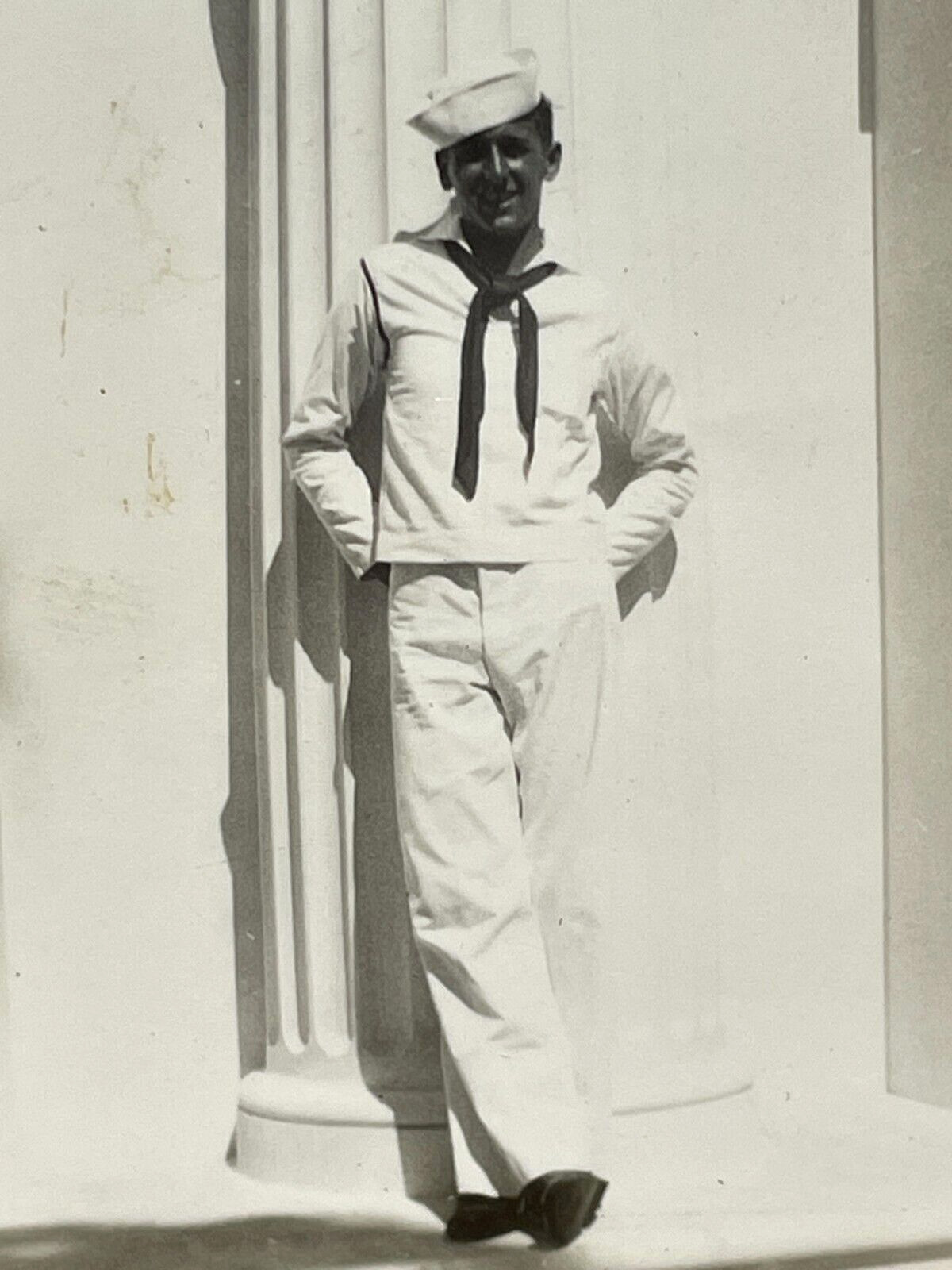 W7 Photograph 1940's Handsome Navy Sailor Wearing White Uniform Hat Monument
