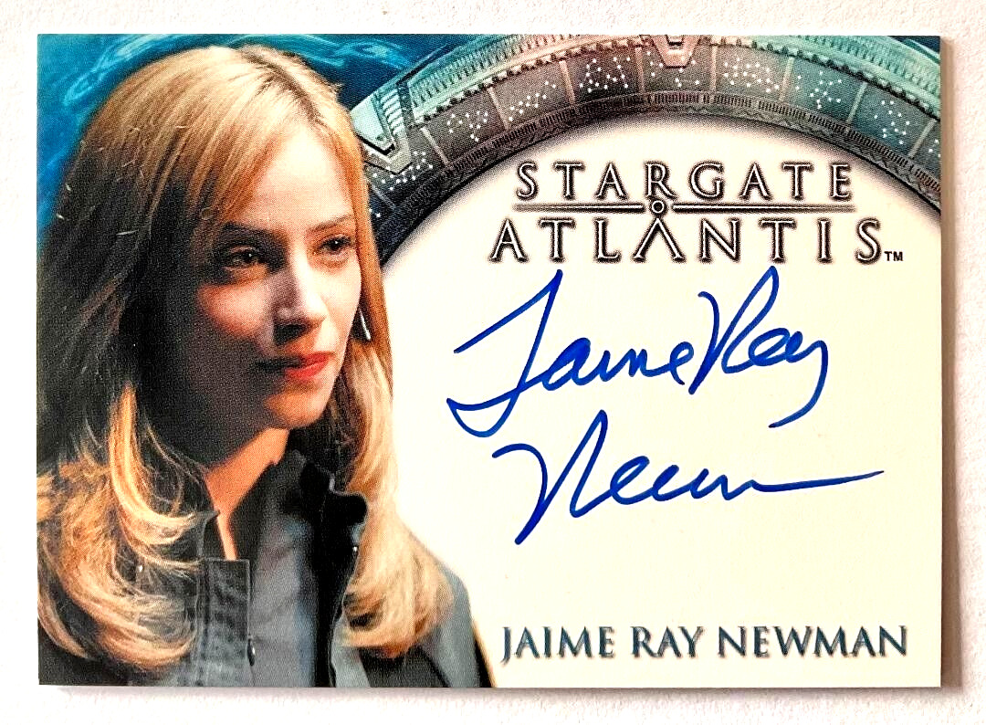 Stargate Heroes Autograph Card Jaime Ray Newman as Lt. Laura Cadman