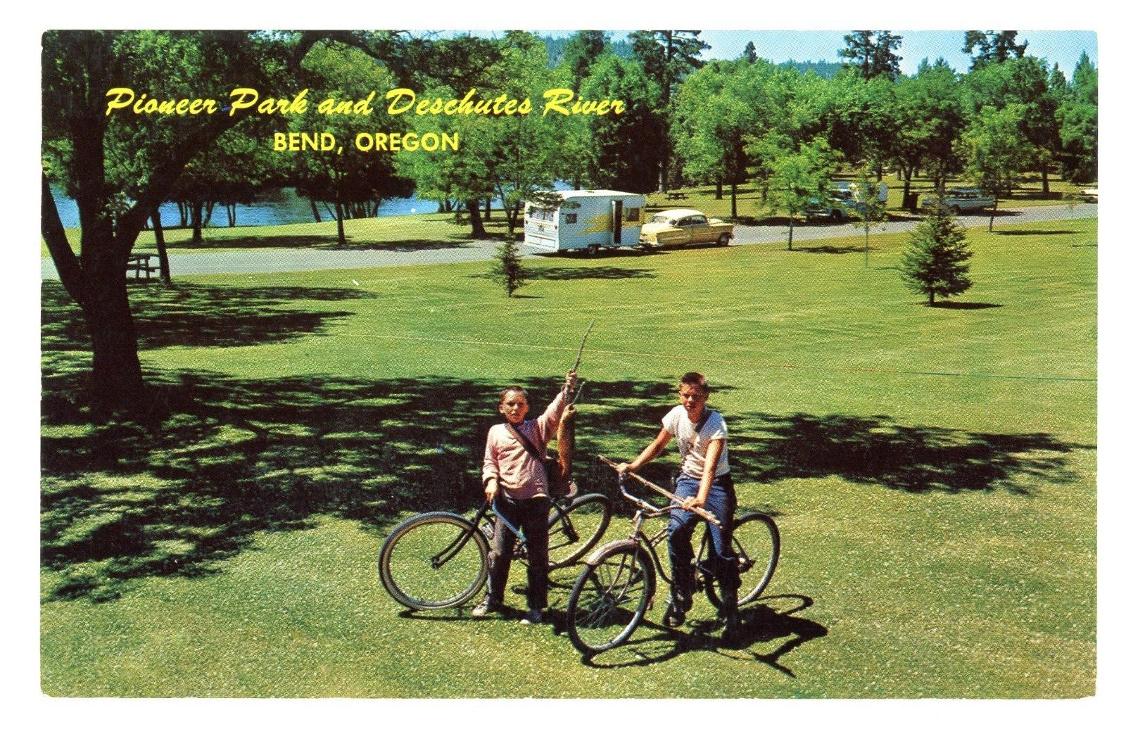 Bend Oregon Pioneer Park and Deschutes River Camper Fishing Vintage Postcard
