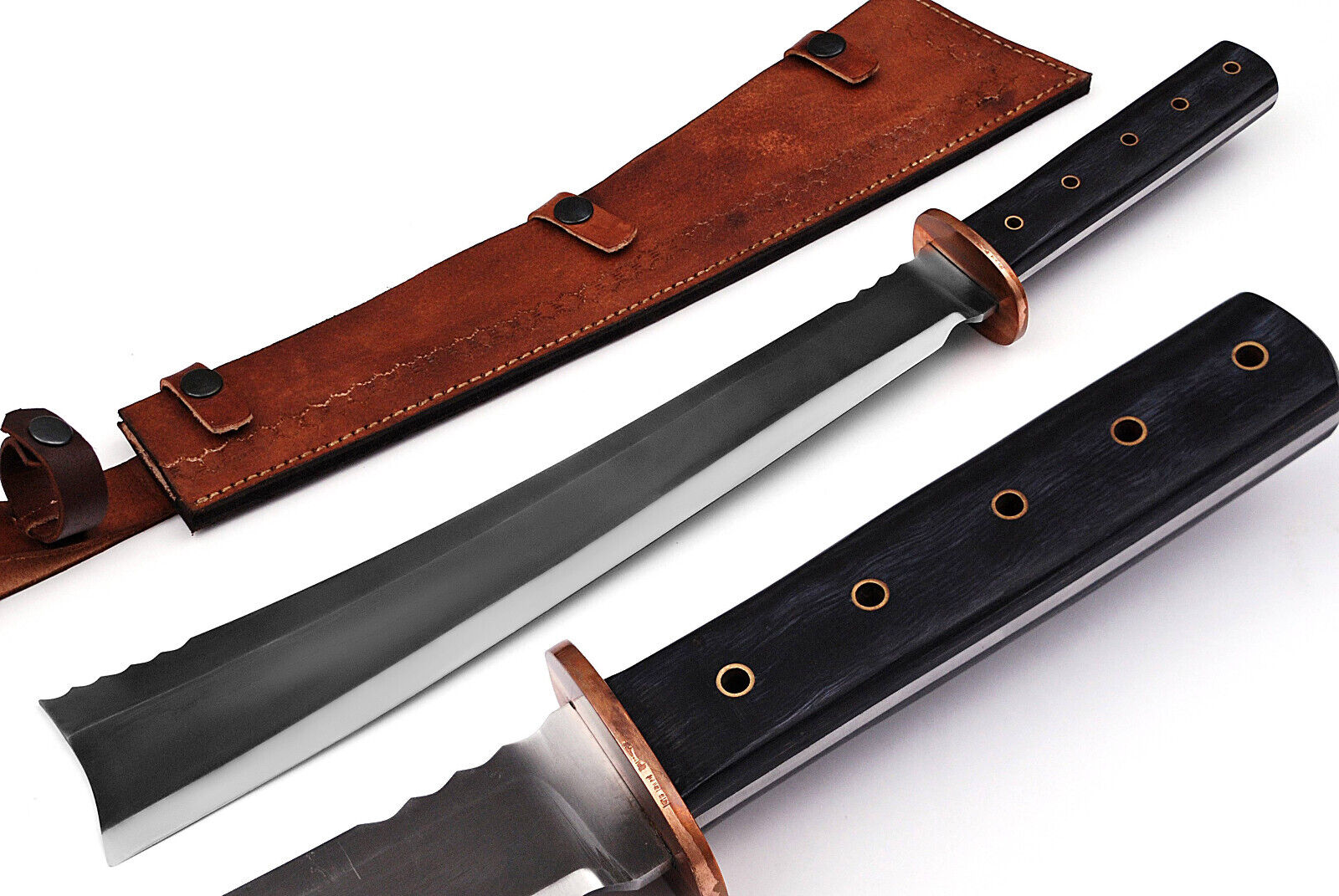 The Perfect Balanced Short Bladed Machete Sword High Carbon Steel