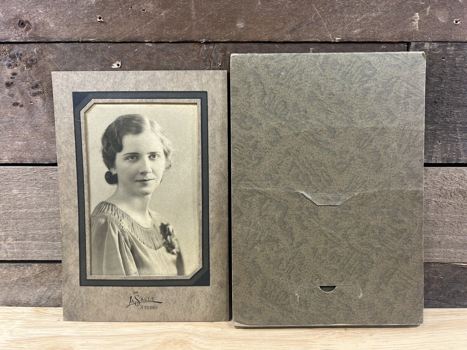 Antique Victorian Cabinet Card Womens Portrait With Envelope 