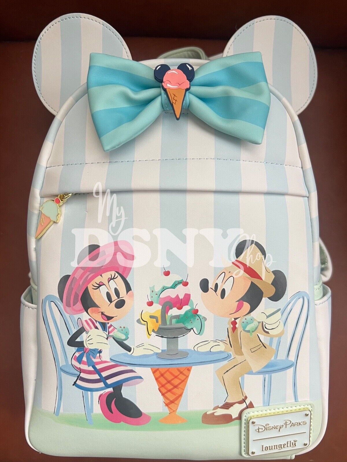 New Loungefly Beach Club Resort Mickey & Minnie Backpack 2024 Disney  Scented