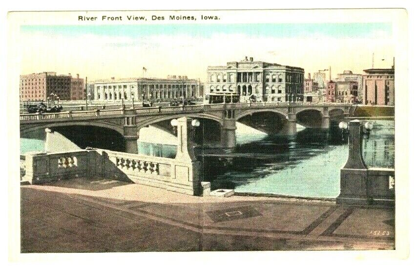 Des Moines Iowa IA River Front View  Circa 1910 Postcard