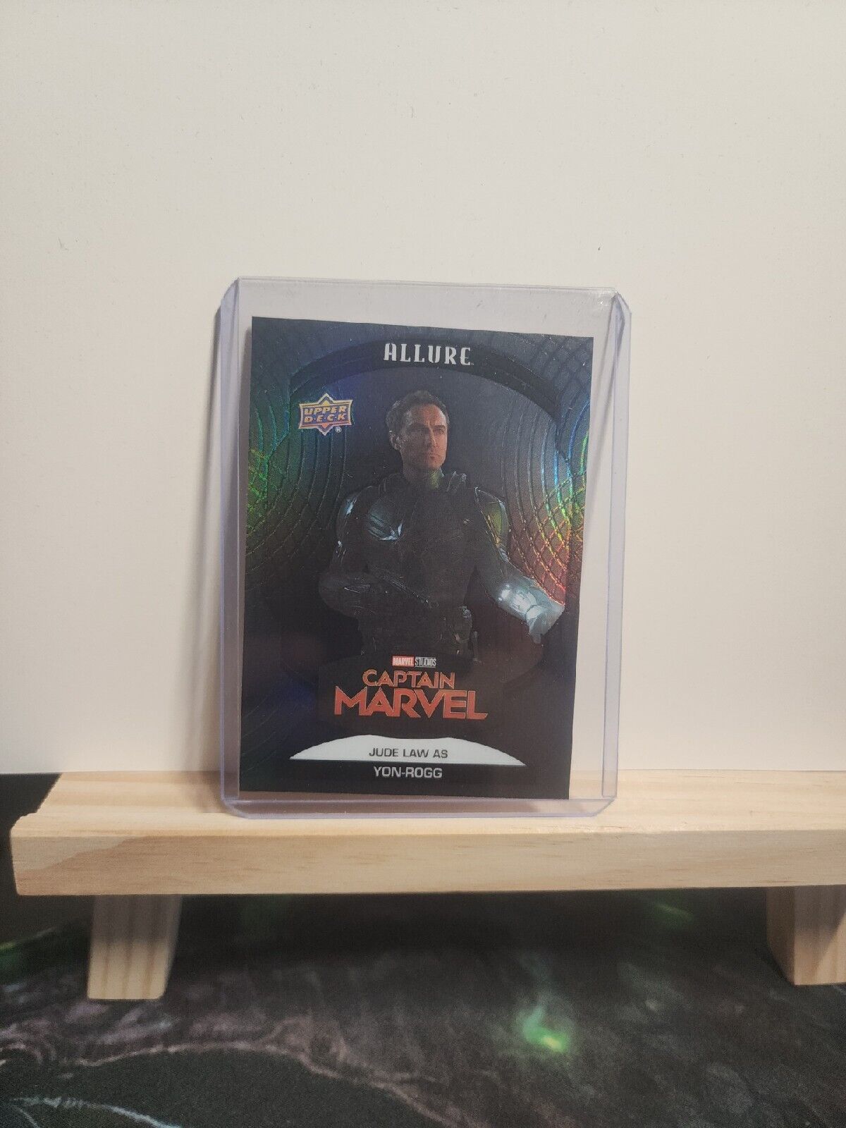 2022 Upper Deck Marvel Allure #88 Storm Variant Jude Law With Card Protector. 