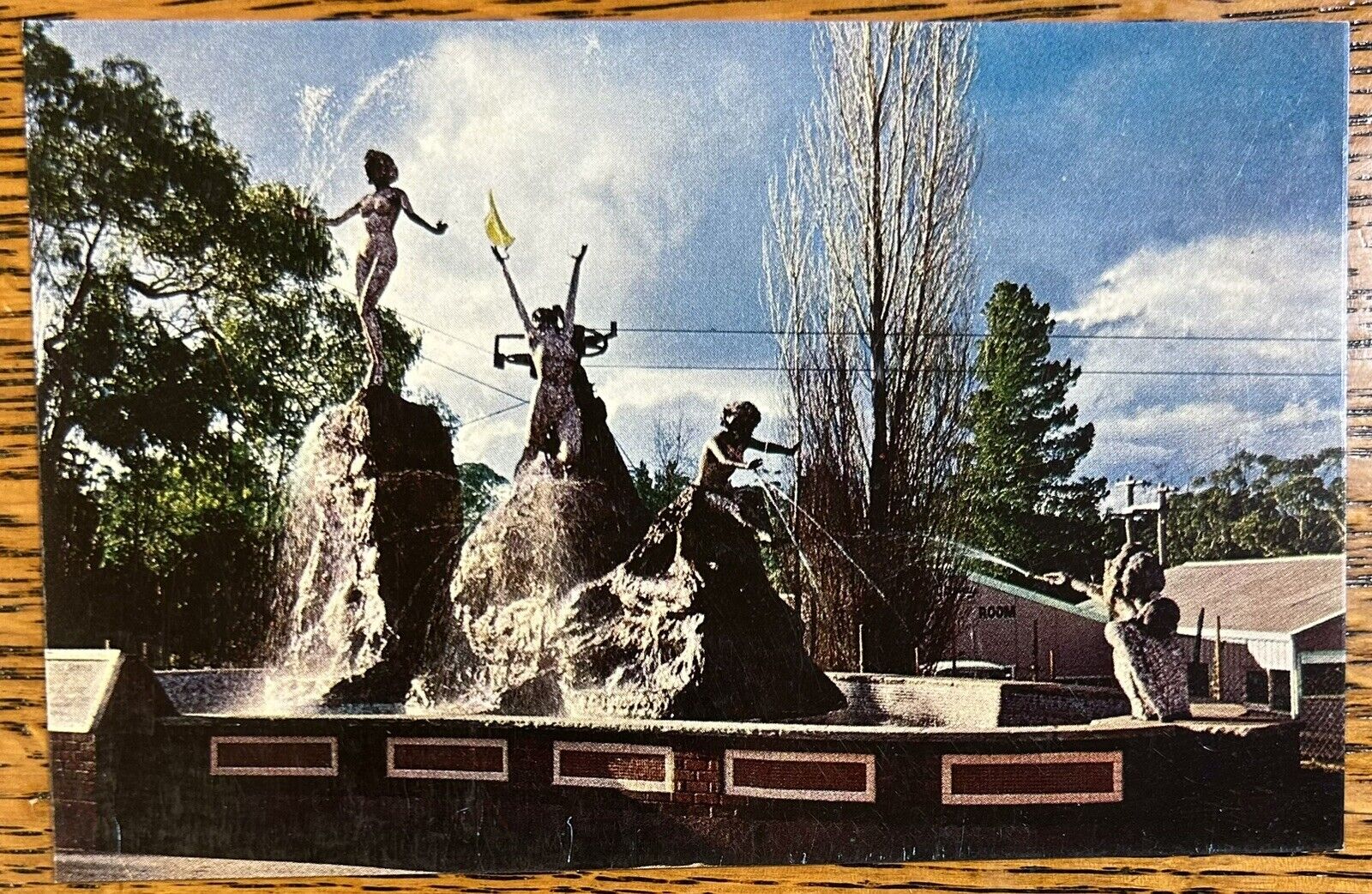 Three Sisters Fountain Katoomba, Blue Mountains, Australia Color Photo Postcard