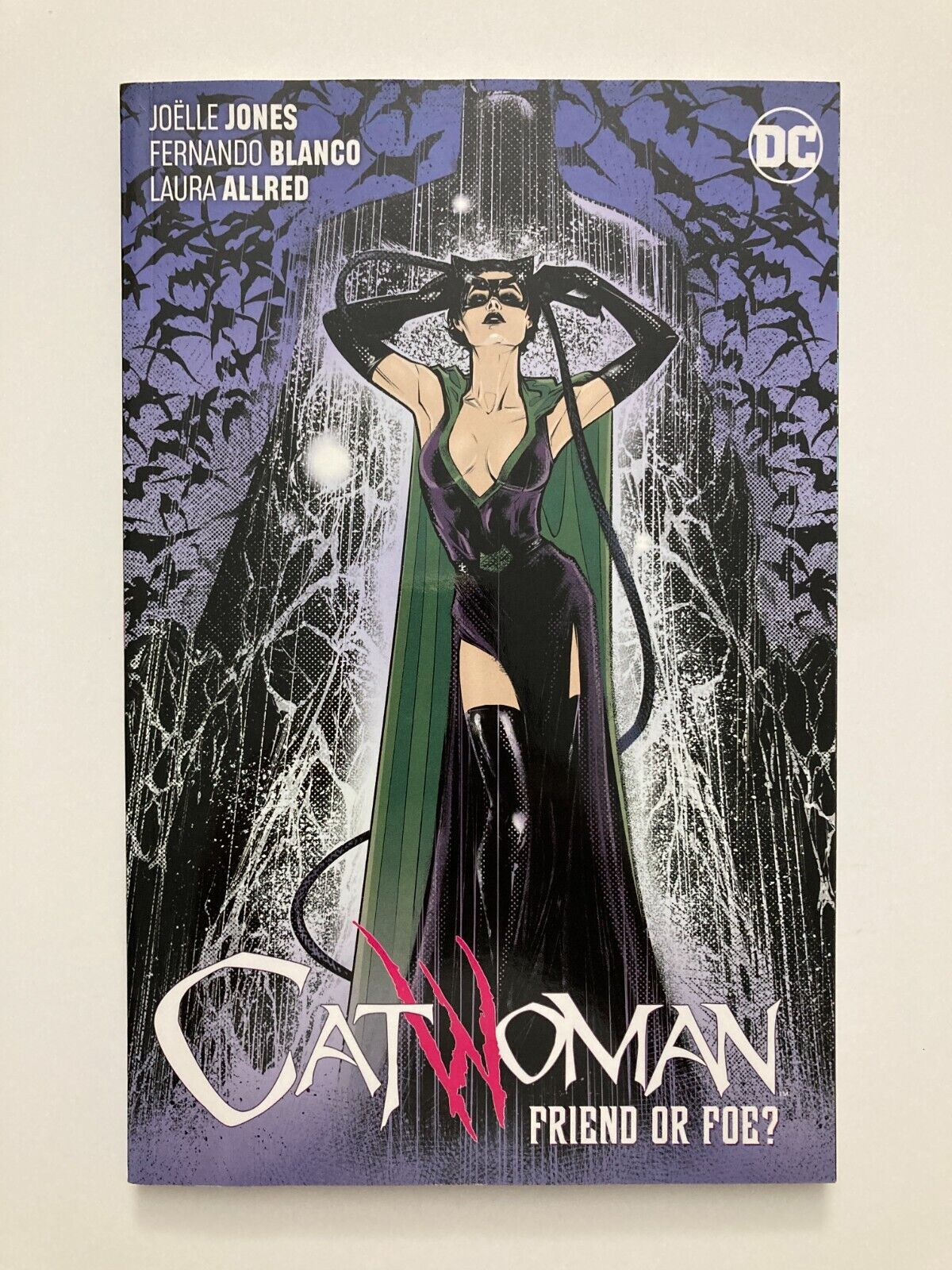 Catwoman Vol. 3: \