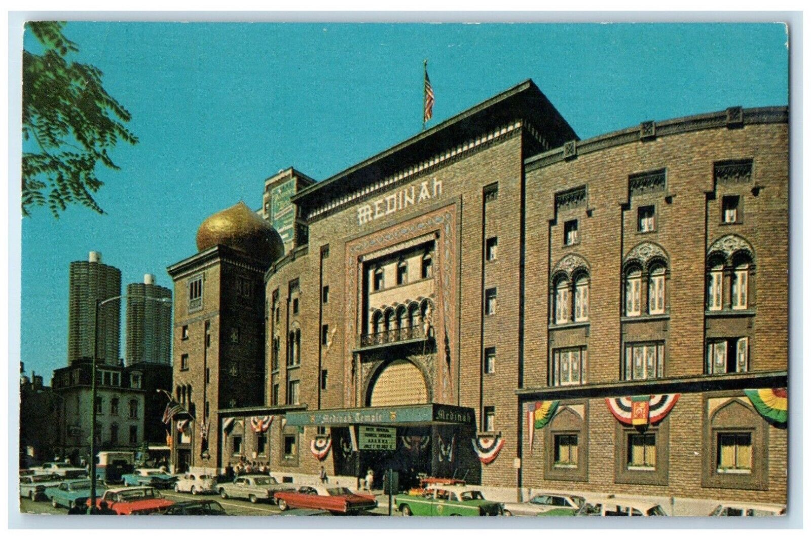 c1950\'s Medinah Temple Building Cars Street View Chicago Illinois IL Postcard