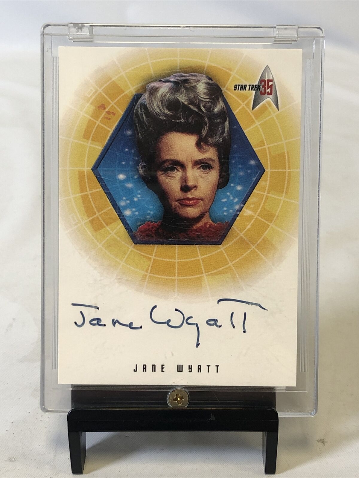 2001 Star Trek TOS 35th Anniversary autograph card A7 Jane Wyatt as Amanda