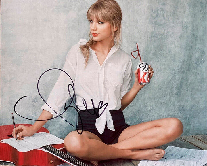 Taylor Swift Autographed Photo 8x10 Reprint from ERAS tour