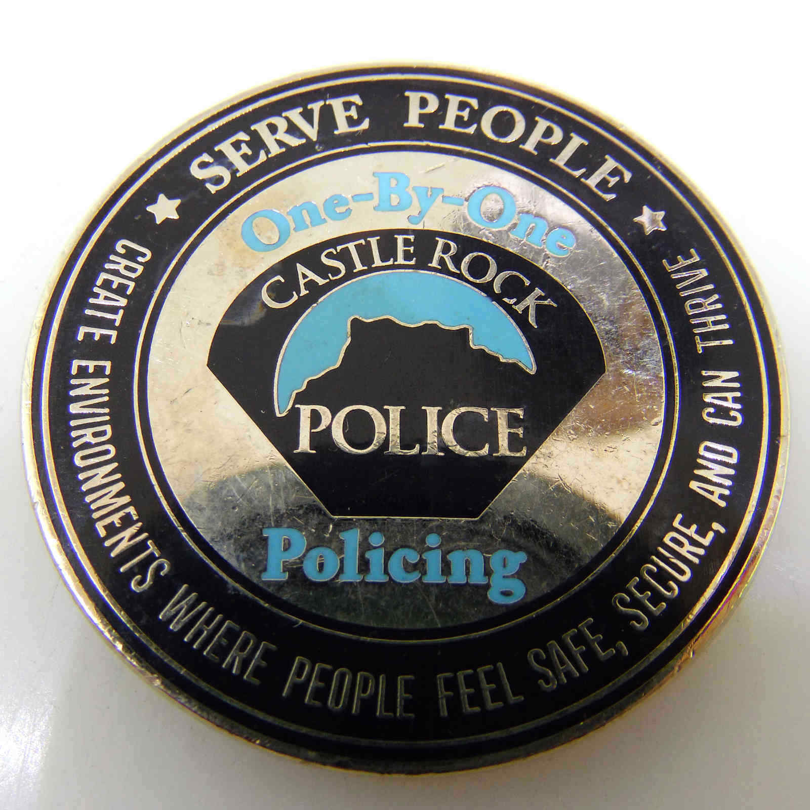 CASTLE ROCK POLICE SERVE PEOPLE CHALLENGE COIN