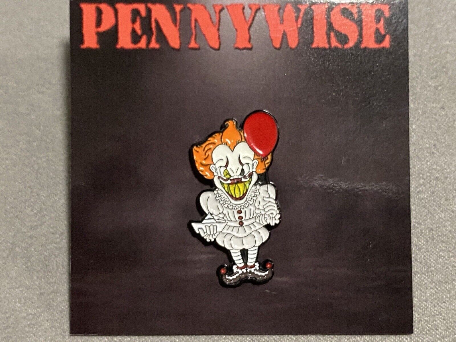 Pinzcity Pennywise Horror pack Scare Bear Hat Pin IT The Clown 🤡