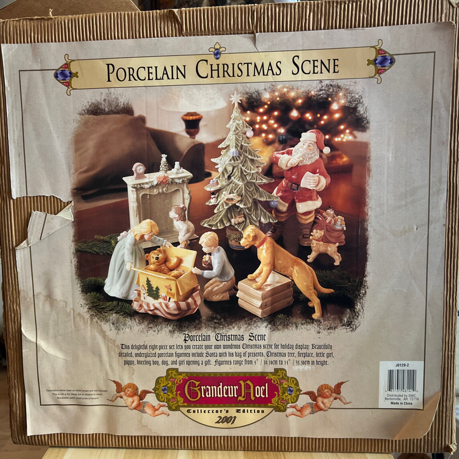 Grandeur noel 2001 Porcelain Christmas Scene complete in box HARD TO FIND
