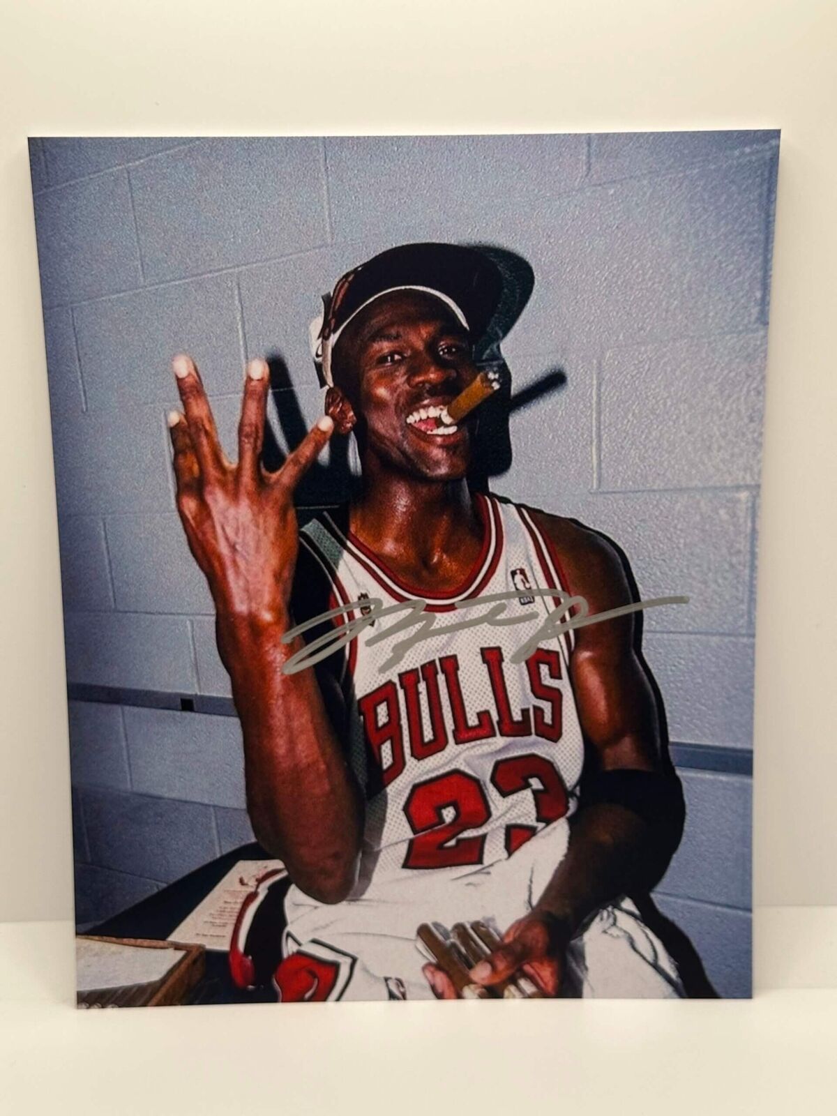 Michael Jordan Signed Autographed Photo Authentic 8x10