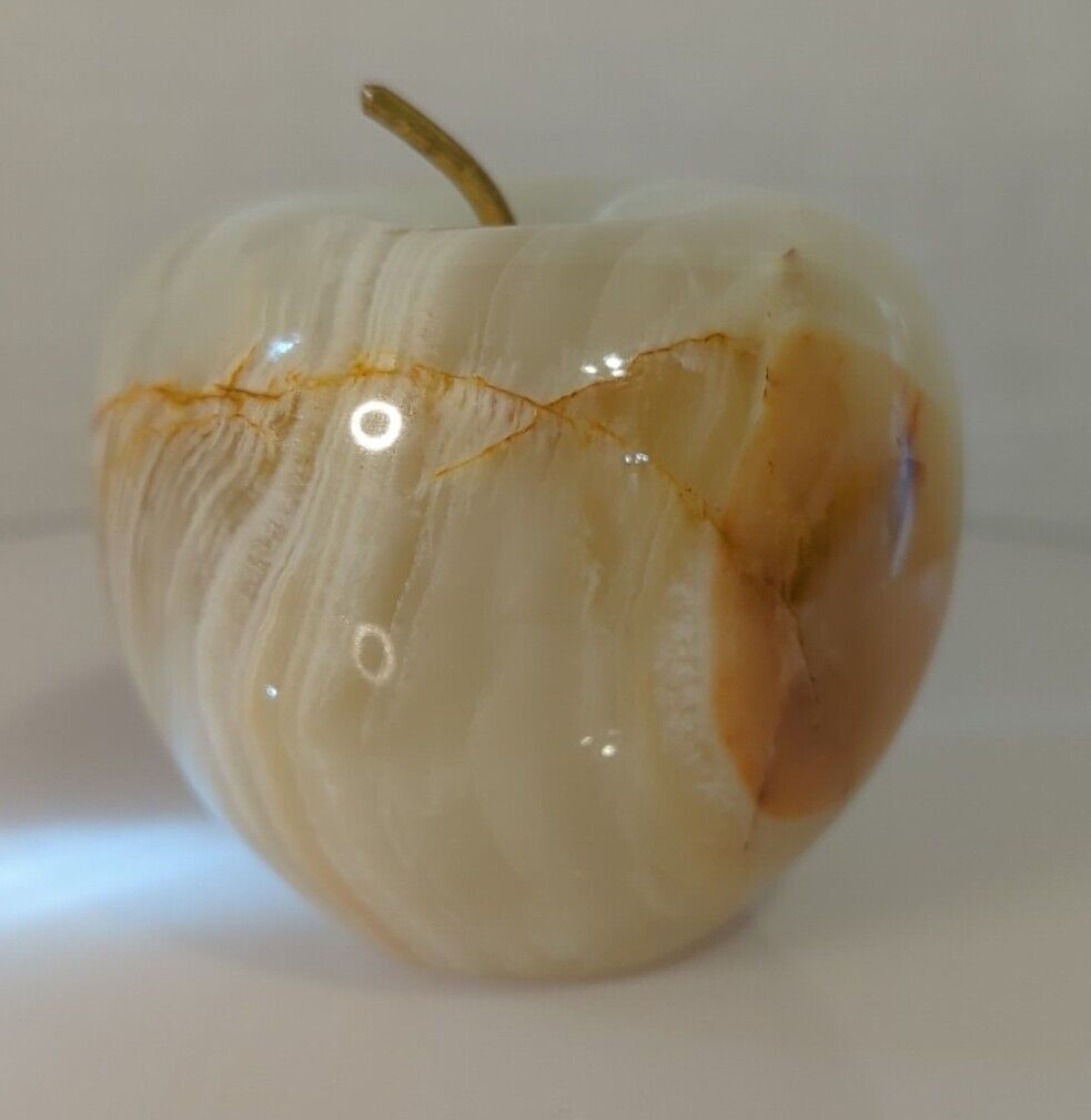 Decorative Onyx  Marble Apple Paperweight, 2.5\