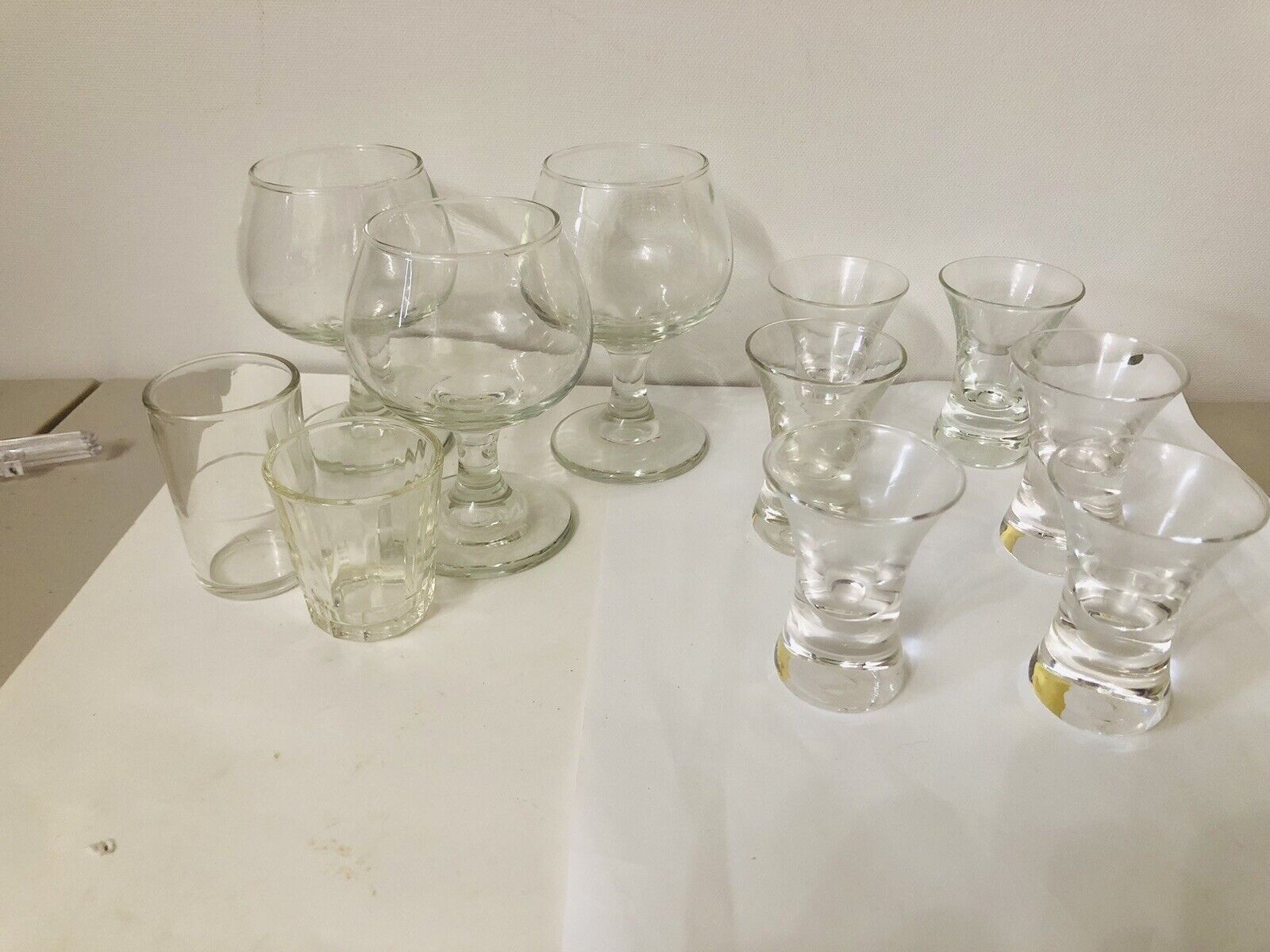Vintage Glassware 1970 11pc Lot 3 Brandy Snifters 8 Shot Glasses 3-4 Inch Tall