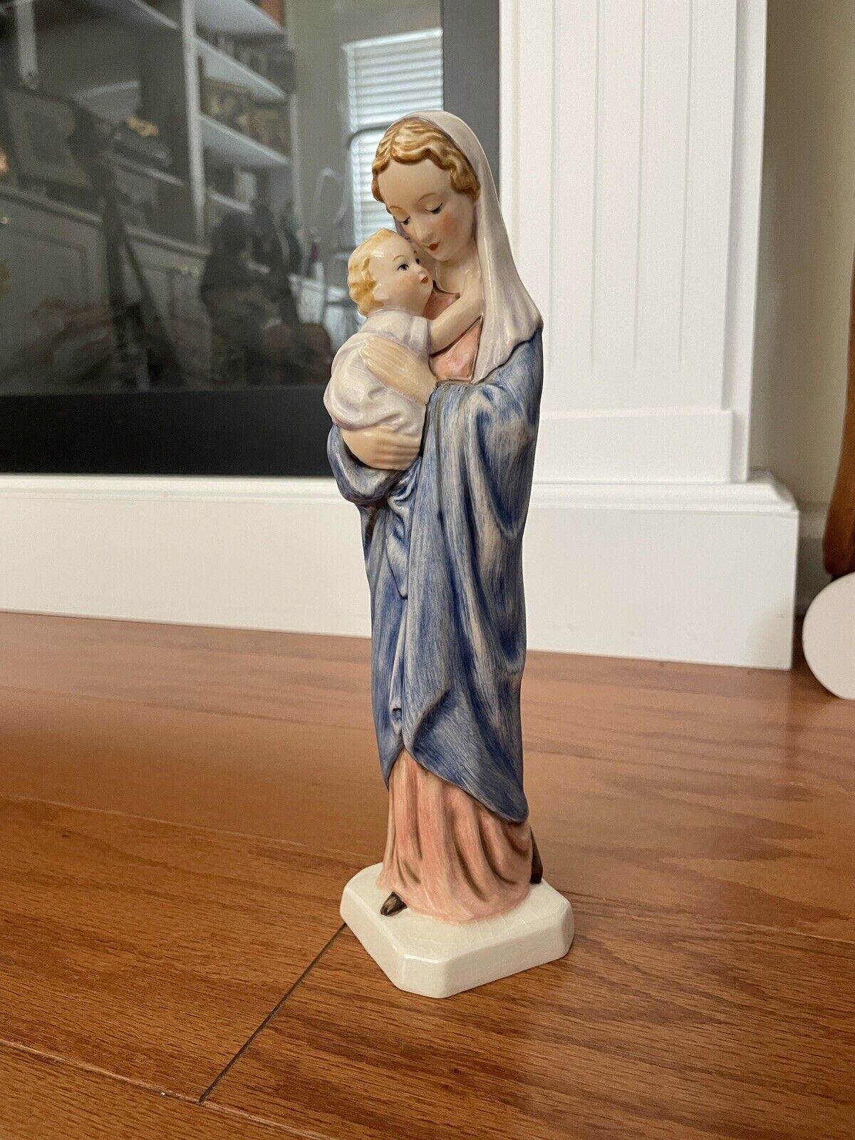 Vintage/signed Virgin Mary With Child Sacrart/Goebel Hummel