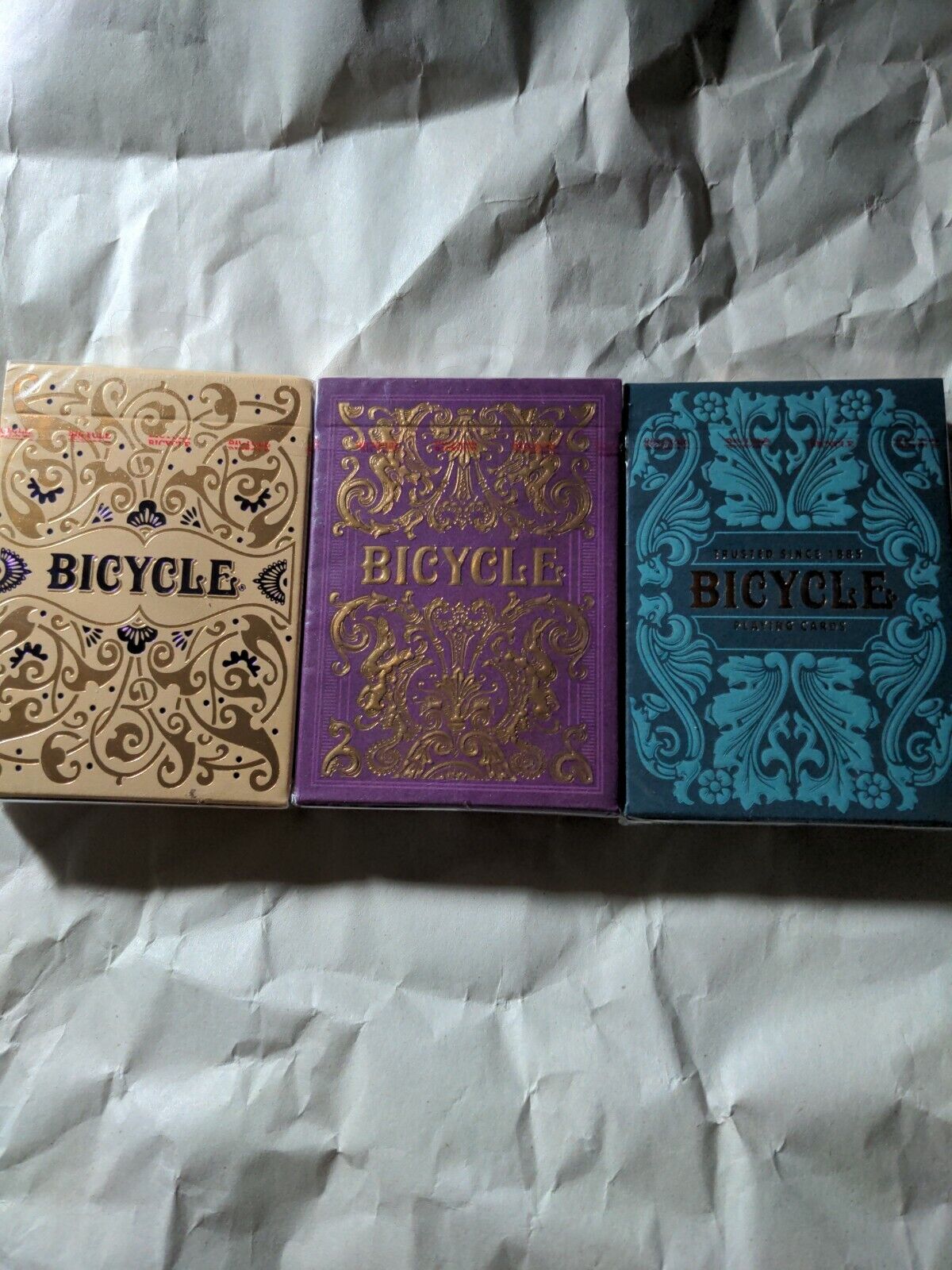BICYCLE PLAYING CARDS SET OF JUBILEE AND MAJESTY DECKS 