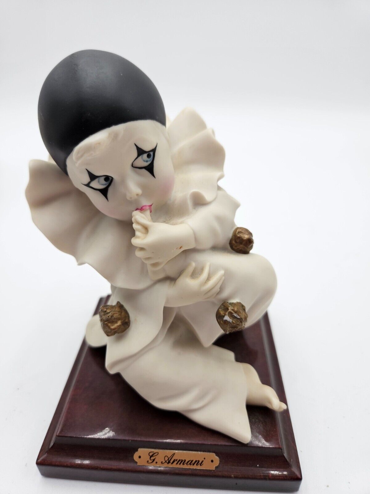 VTG. Giuseppi Armani Pierrot Clown Figurine Clown Sucking His Toe
