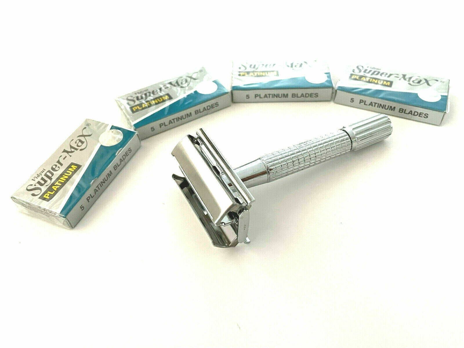 Twist Open Butterfly Safety Razor + 20 Double Edge Blades Classic Shaving Set