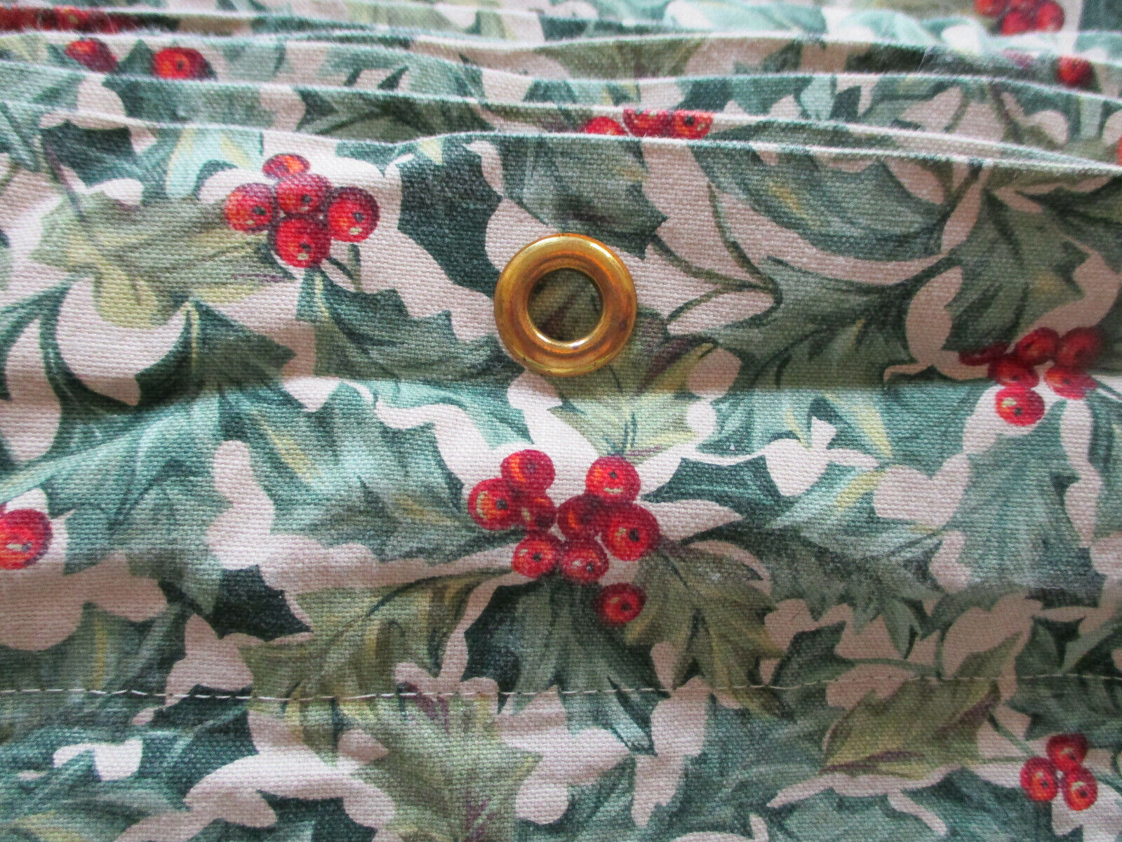 Longaberger AMERICAN HOLLY Fabric 191\