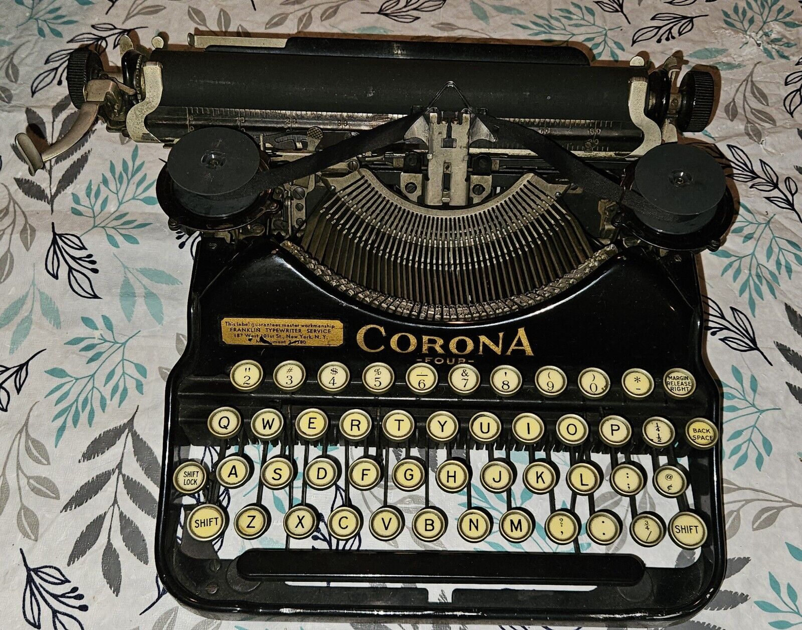 Vintage CORONA FOUR Typewriter With Travel Case 1925 Tested Working 