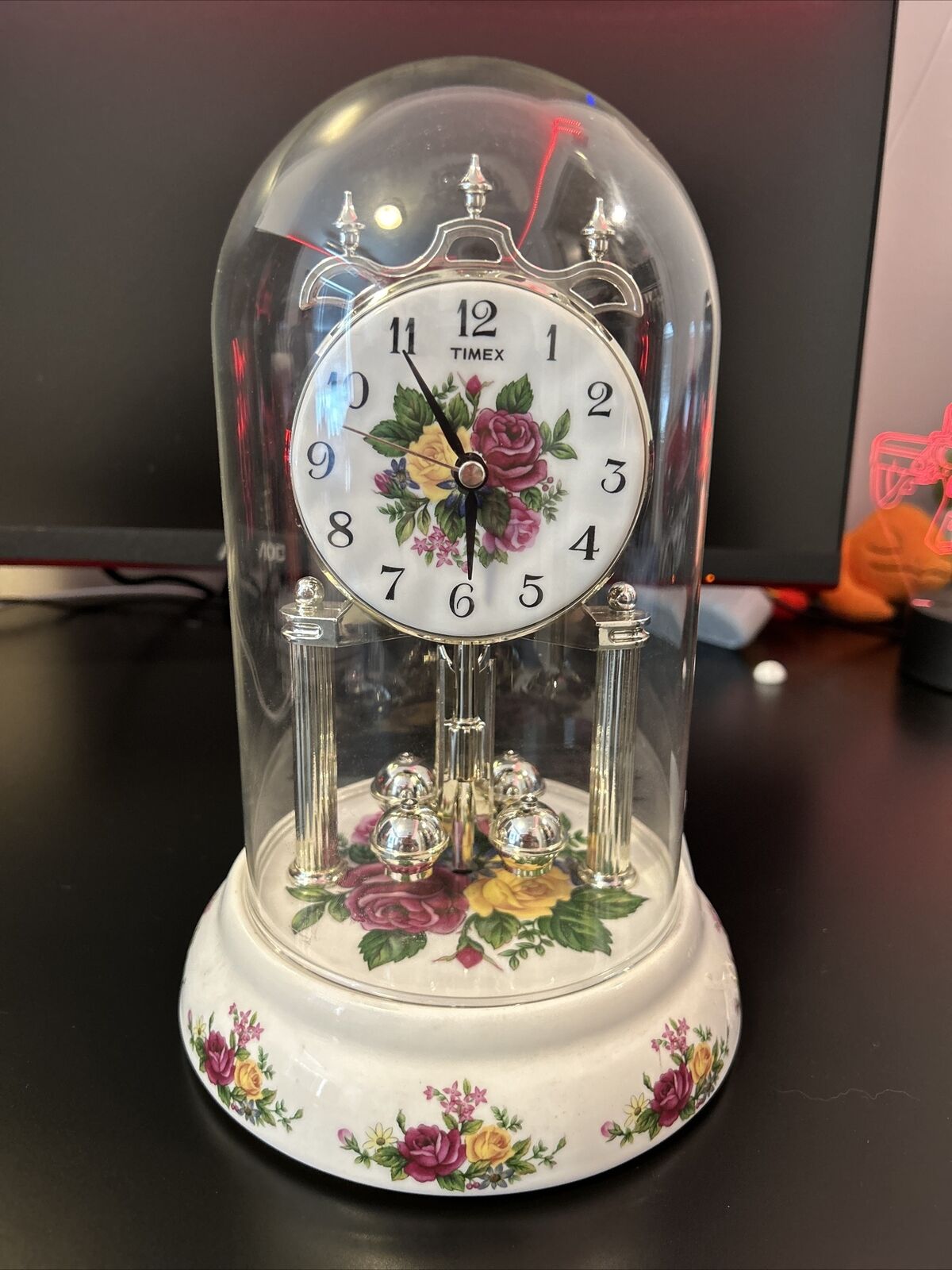 Vintage Timex Country Rose Anniversary Clock