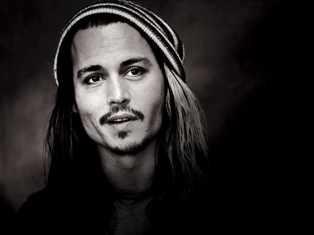 Johnny Depp Pirates of the Carribean 8X10 Glossy Photo