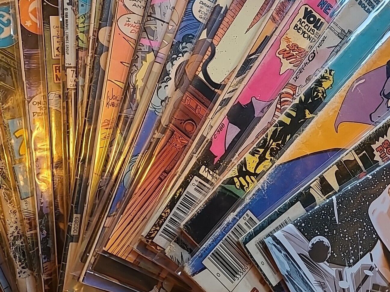 Huge 33 Comic Book Lot- Marvel, Dc, And More