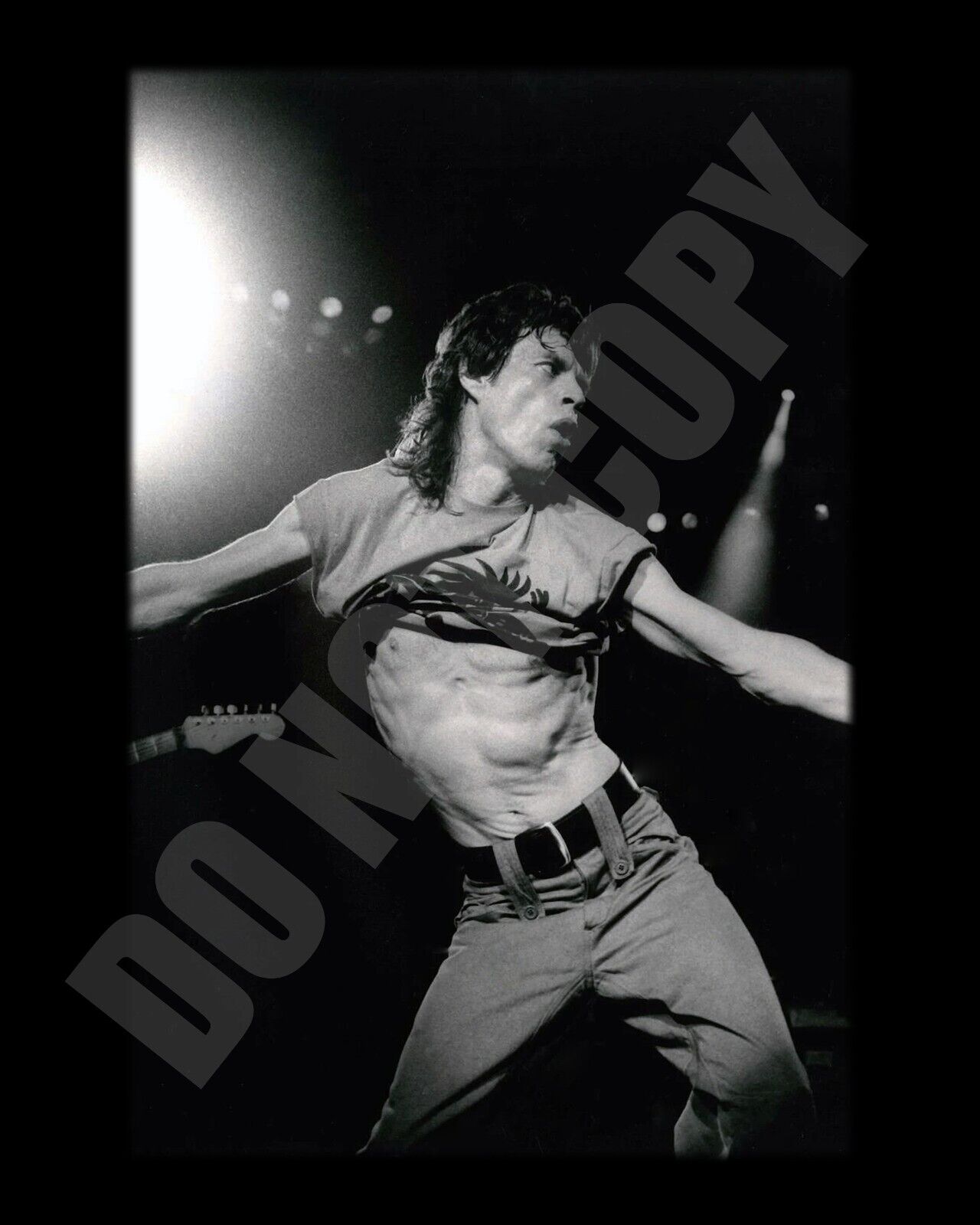 Ripped Mick Jagger From The Rolling Stones In Concert 8x10 Photo