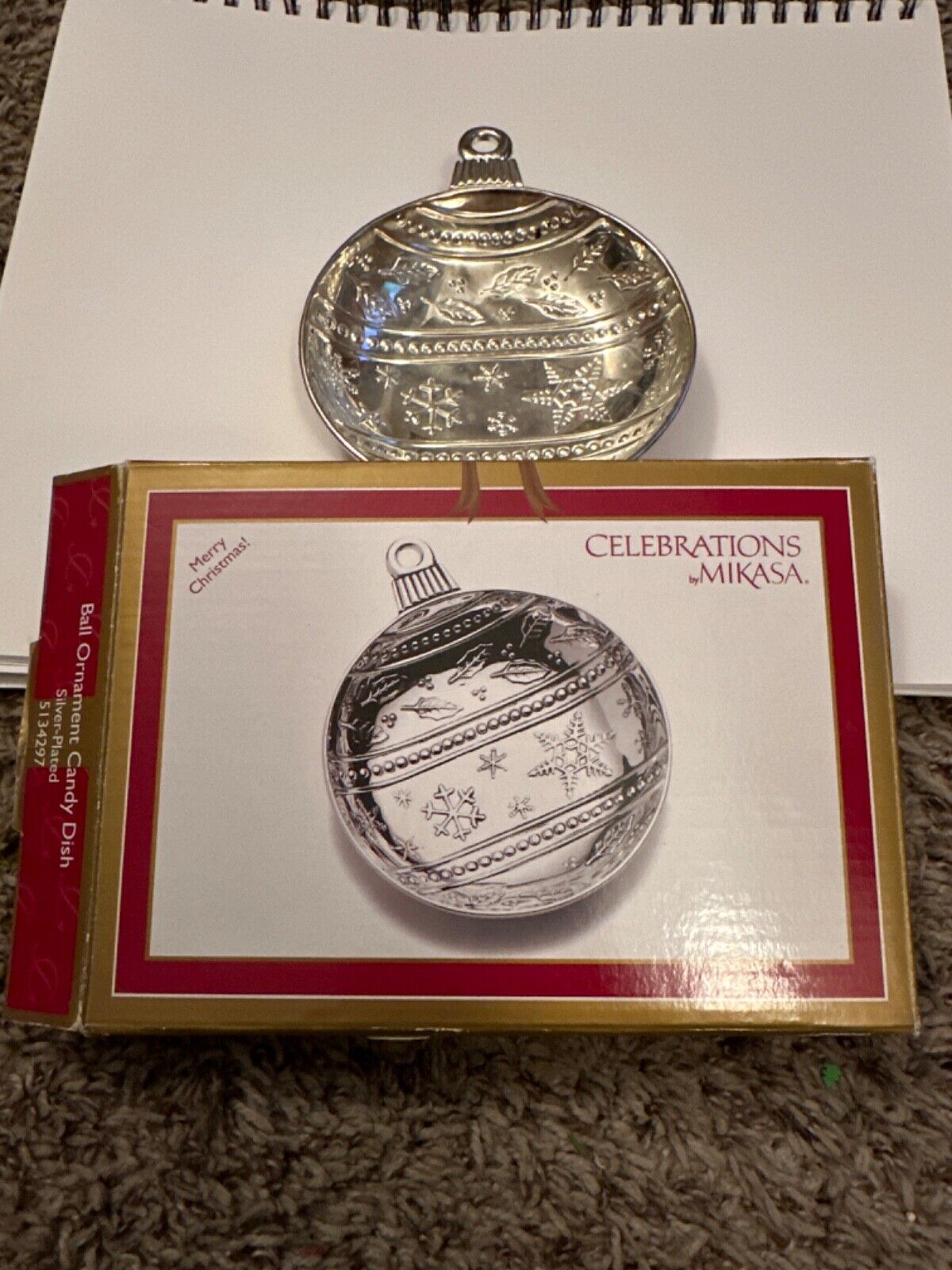 Celebrations By Mikasa Silver-Plated Ball Christmas Ornament Candy Dish #5134297