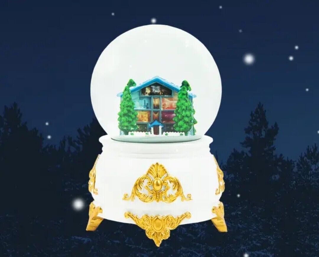 ❄️ Taylor Swift Official Lover House 2023 Snow Globe Snowglobe - NEW IN BOX ❄️