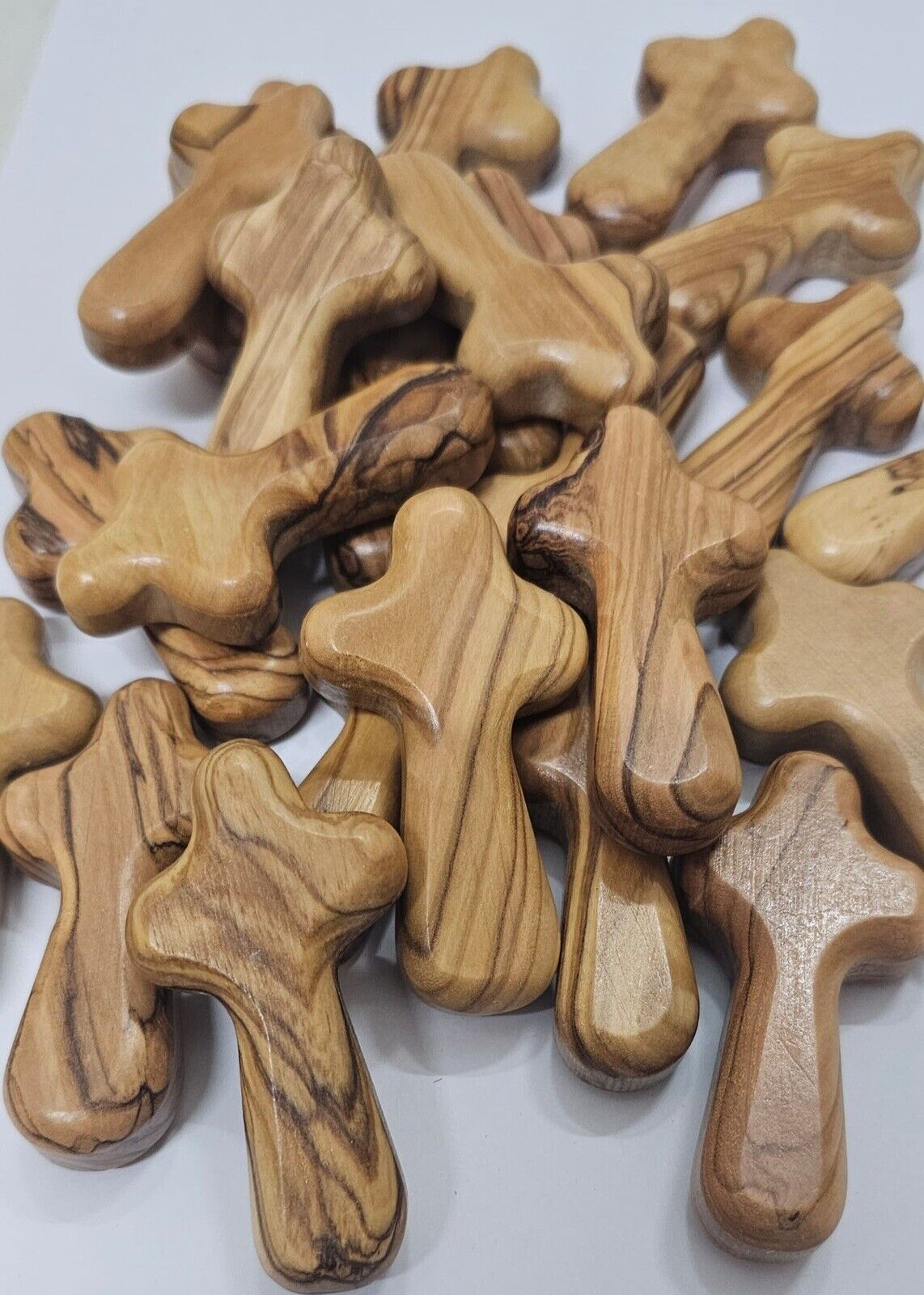 Amazing Hand Crafted Comfort made from natural olive wood 1000pcs (2.5inch)