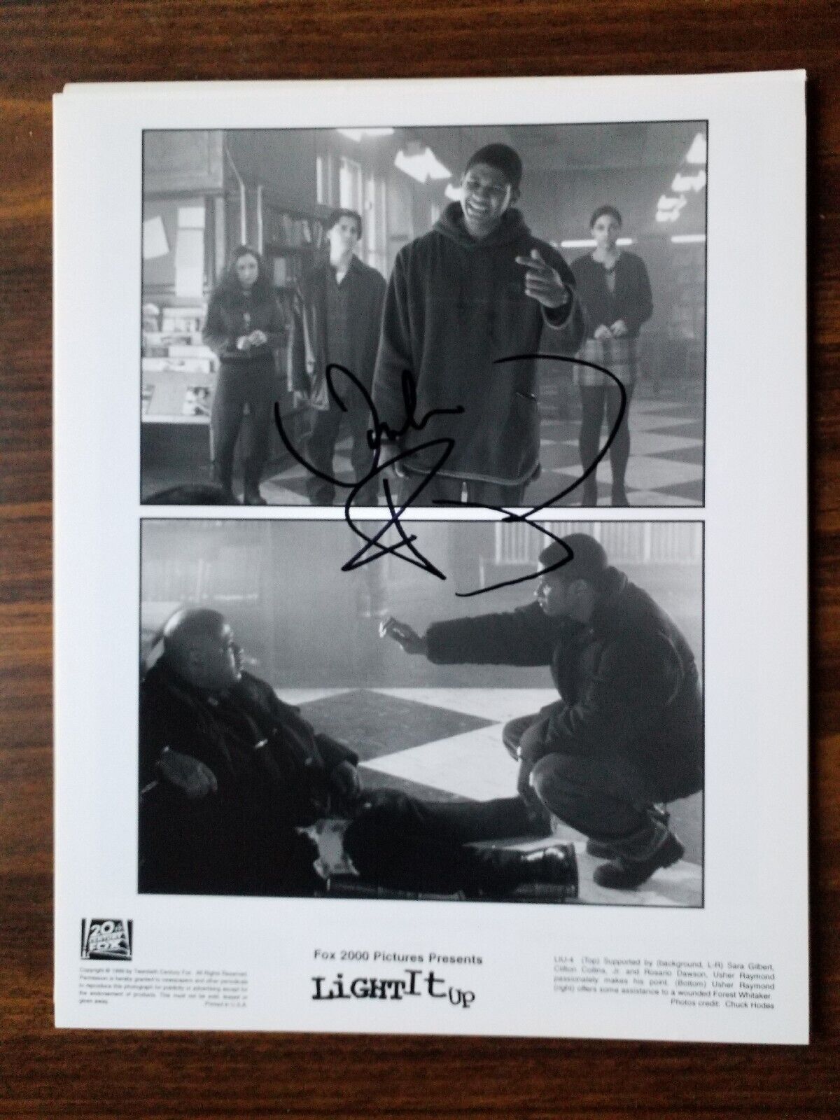 USHER RAYMOND Authentic Signed Autographed 8 x 10 Photo - SUPER BOWL 