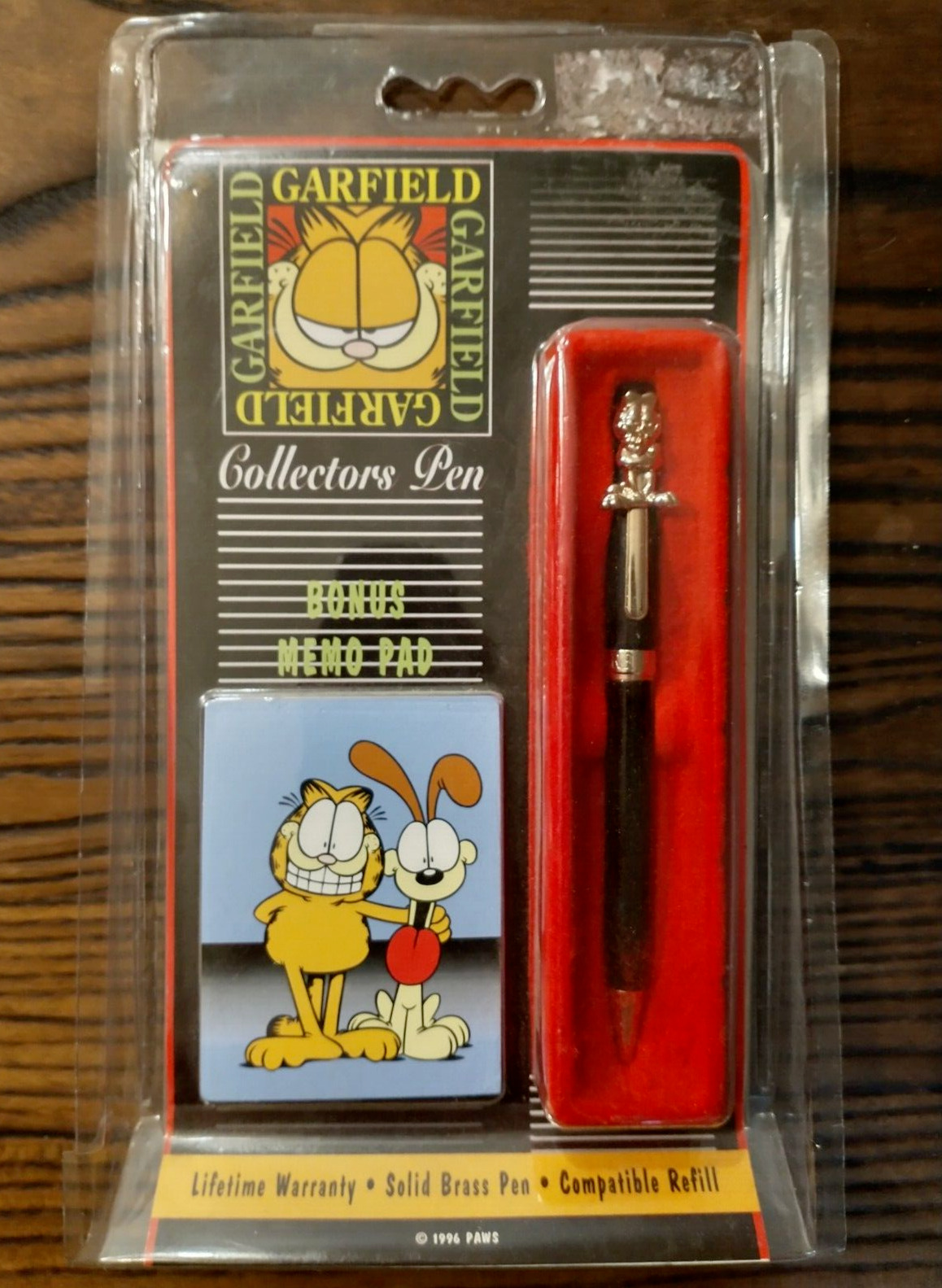 Vintage 1996 PAWS Garfield Collector's Pen Bonus Memo Pad Solid Brass Pen NEW