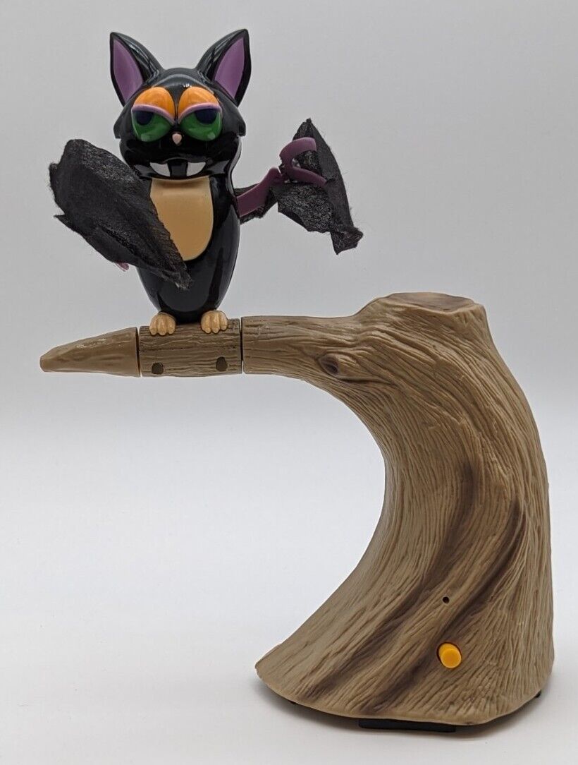 Gemmy Animated Fraidy Bat. Spins, Lights Up, Wings Flap, Plays Music 