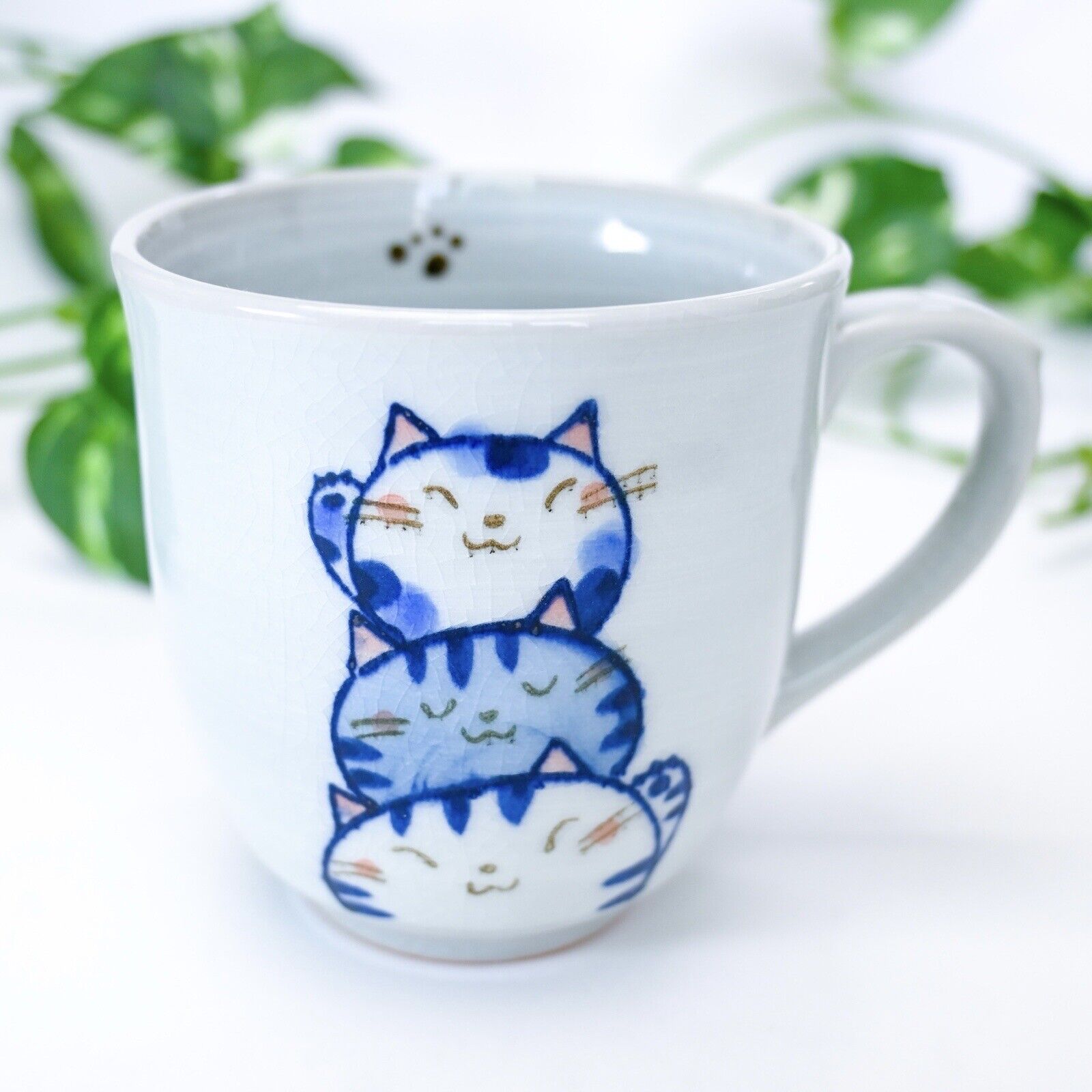 Japanese Handmade Mug Cup 300ml TORIO Tabby Cat Blue Pearl Gray Seto ware Gift