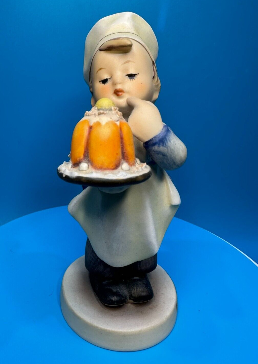 Vintage Goebel M.I. Hummel Figurine \