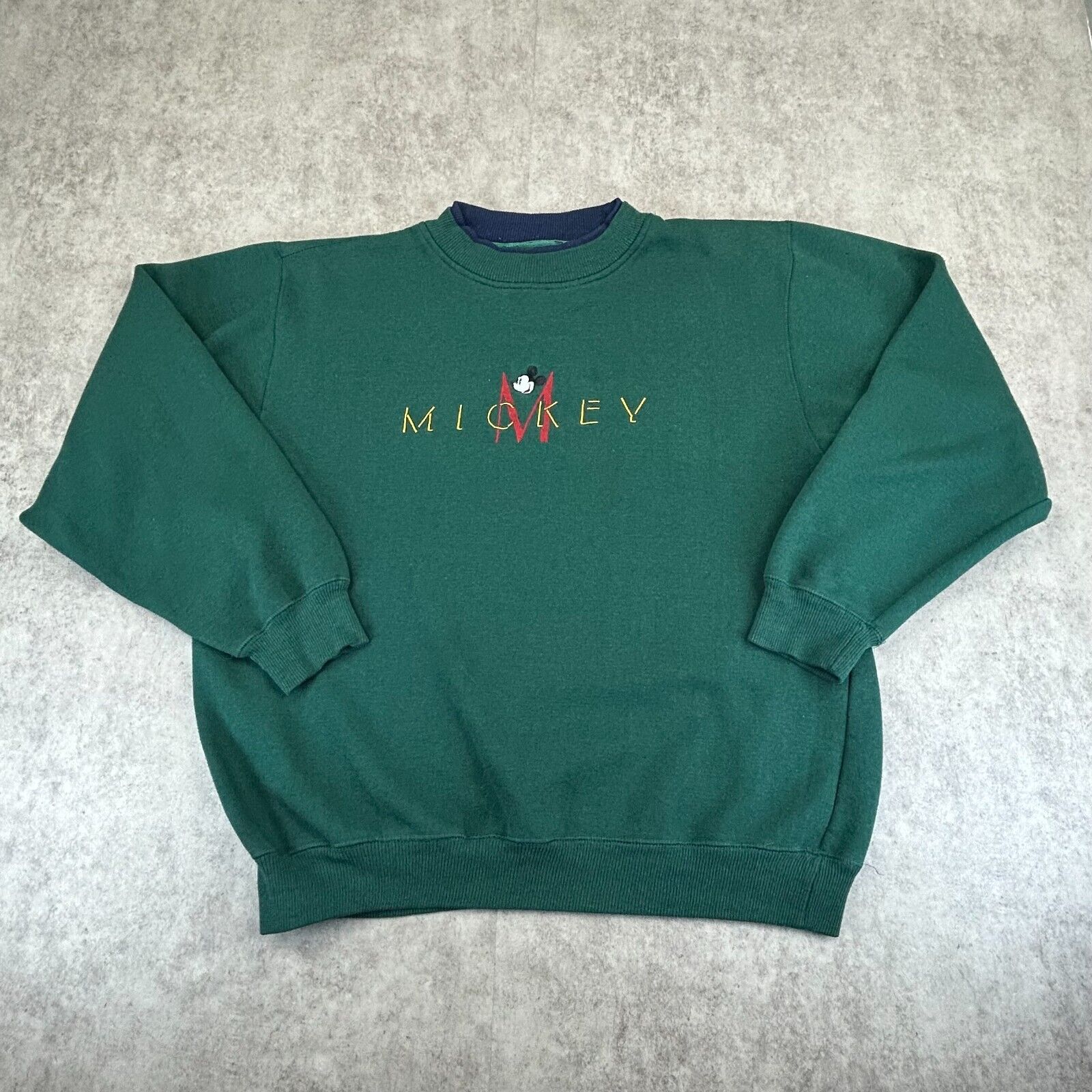 Vintage Disney Sweatshirt Mens XL Mickey Mouse Green Pullover Sweater Outdoor