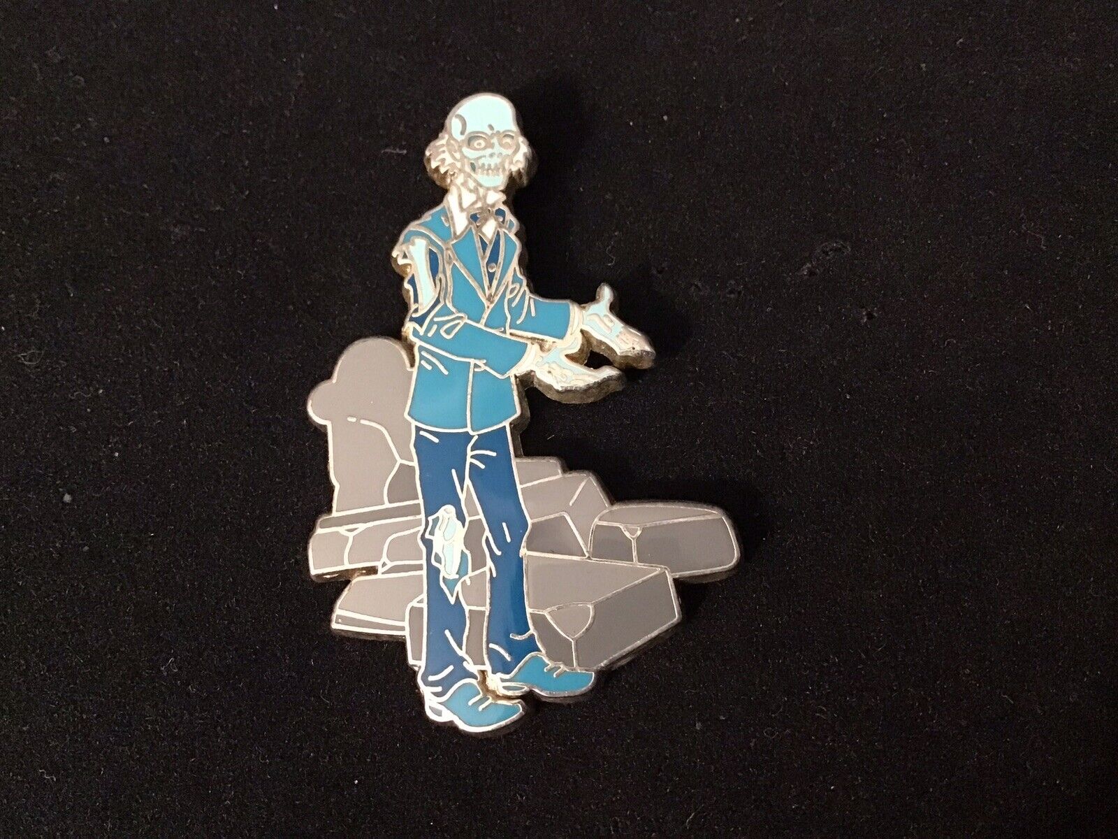 WDW Haunted Mansion Pin Of Master Tracey. LE 1000