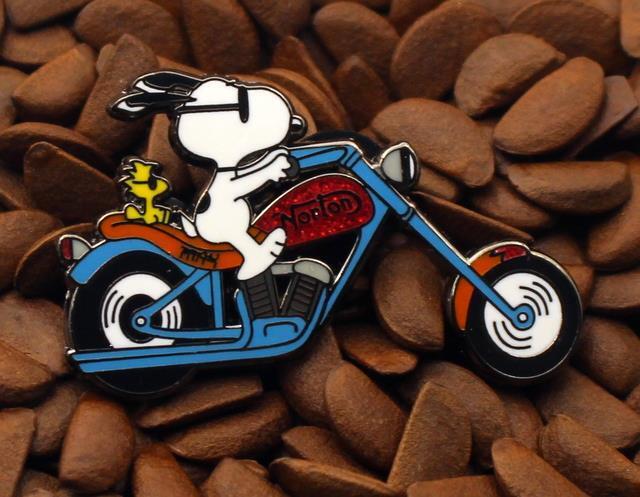Snoop Pins Motorcycle Norton Bike Woodstock Banksy Pin