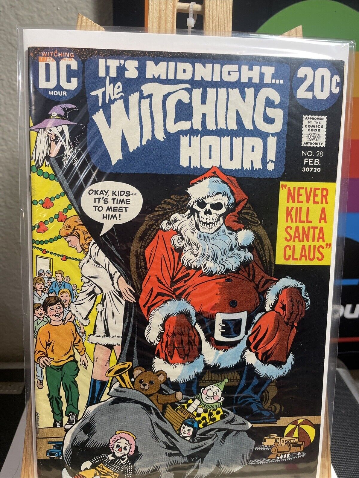 The Witching Hour #28 FN/VF 7.0 (1973) DC Comics Never Kill a Santa Claus