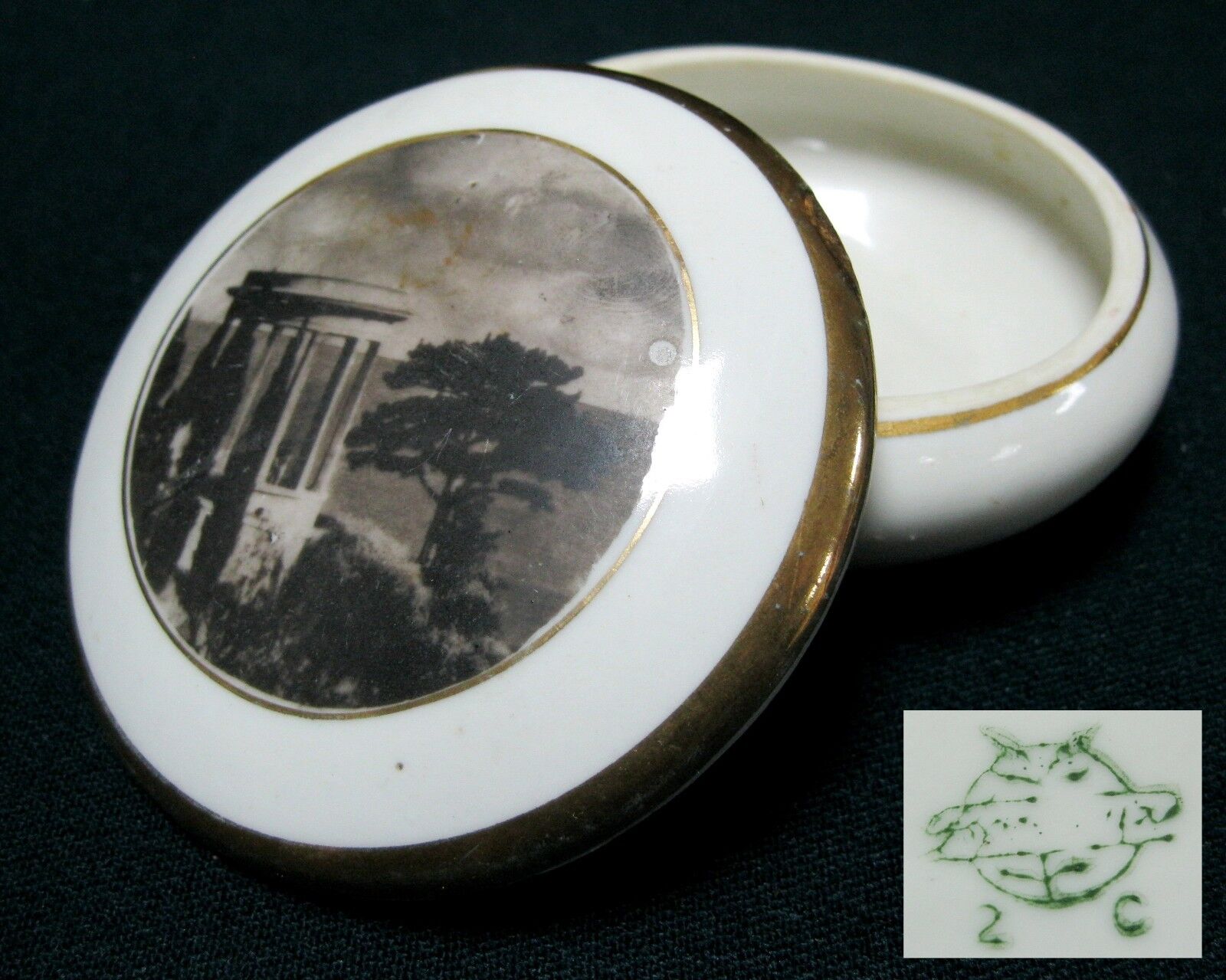 Crimea USSR Soviet Russian Jewelry box Casket Porcelain Old Gorodnitsa 