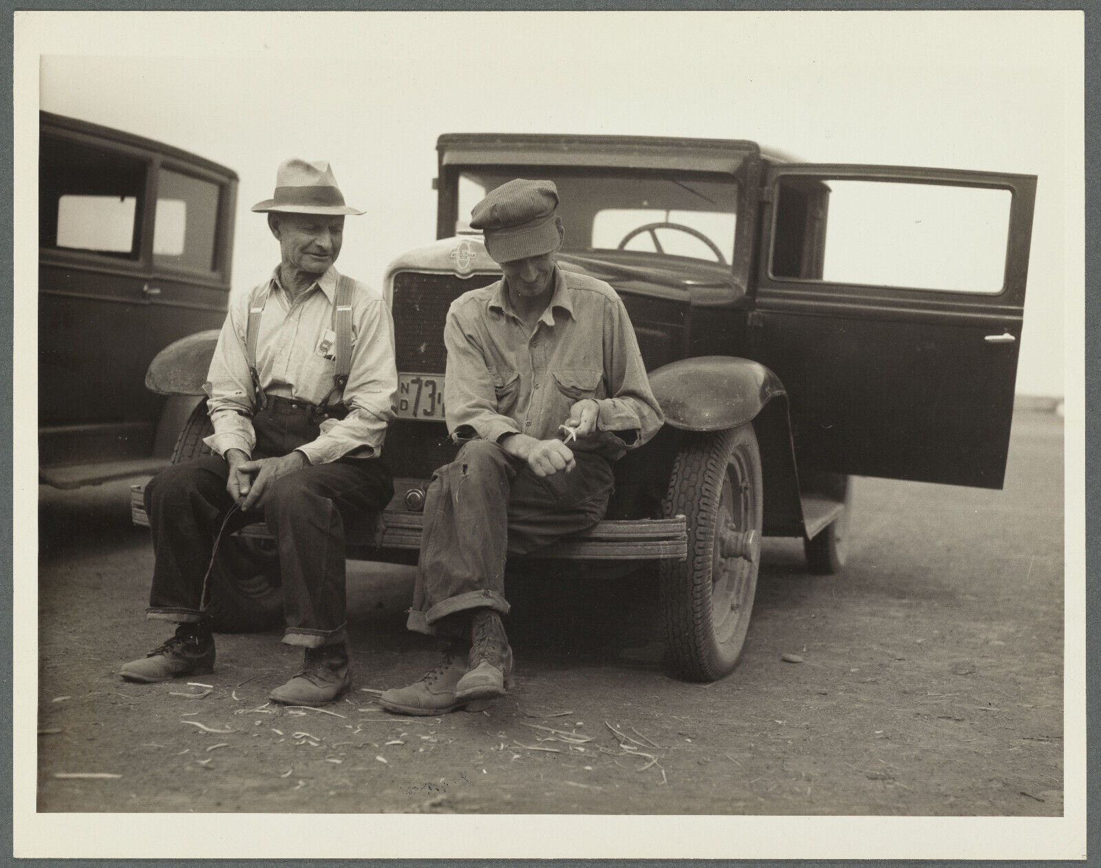 Old 8X10 Photo, 1936 Waiting for rain. Belfield, North Dakota 58443831