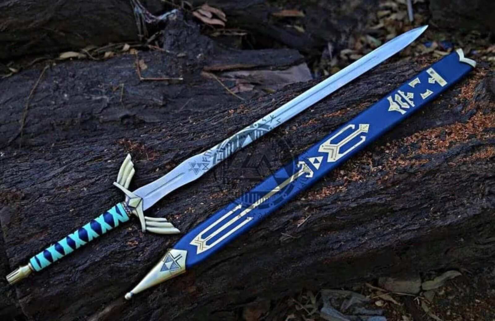 Master Sword Variation Legend of Zelda Blue Deluxe Steel Replica Sword & Sheath